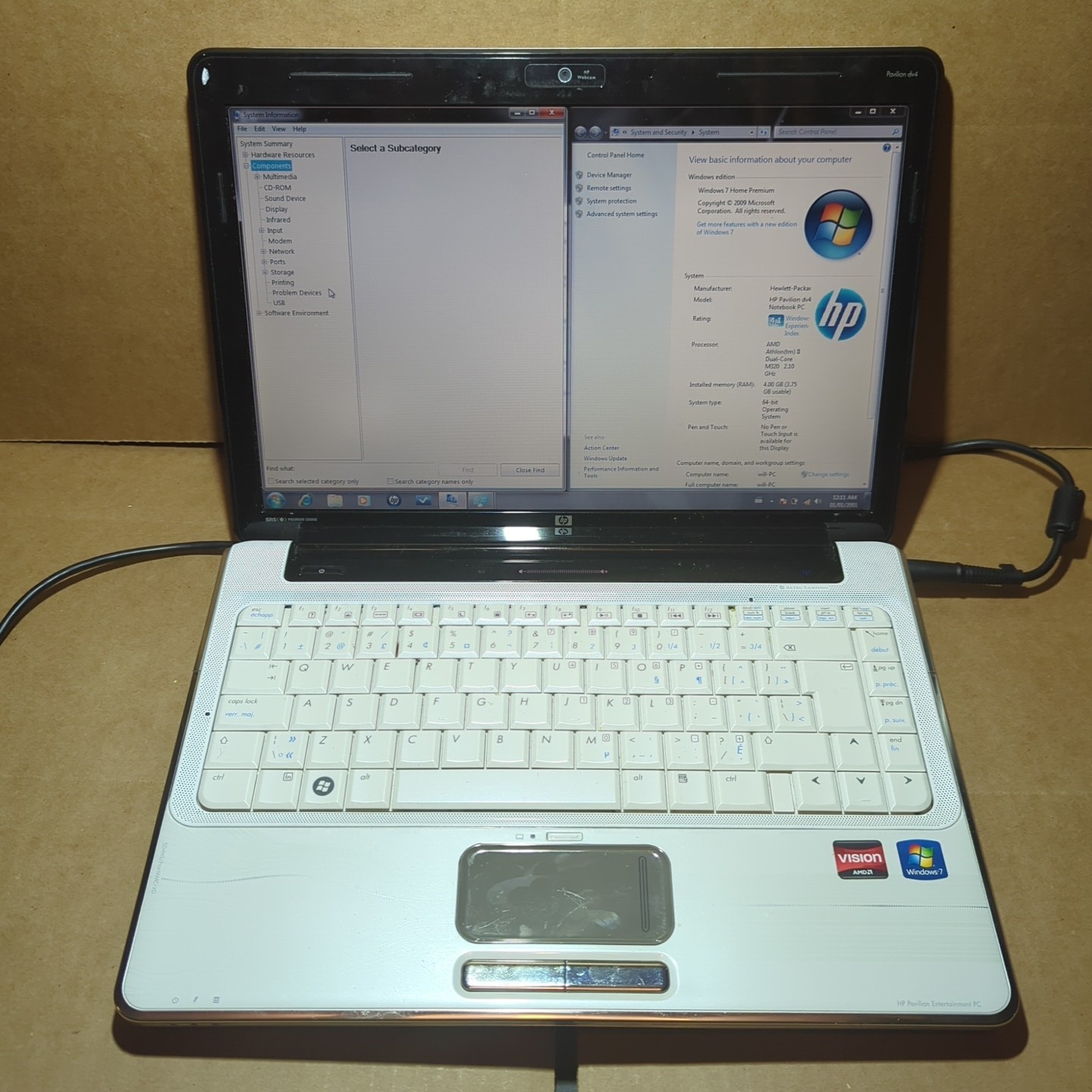 HP Pavilion dv4-2120CA Laptop Athalon M320 4 GB RAM 320GB 14.1″ Radeon HD 4200