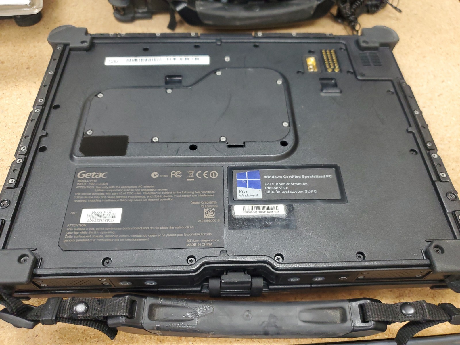 GETAC V110 Laptop Tablet Touch Screen i5-4300U 1.90GHz 8gB No HDD 9392hrs