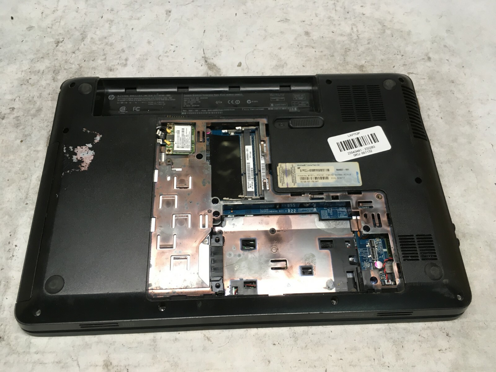 HP g4-1016dx 15″ [AS IS] AMD Turion II Dual P560 – JZ