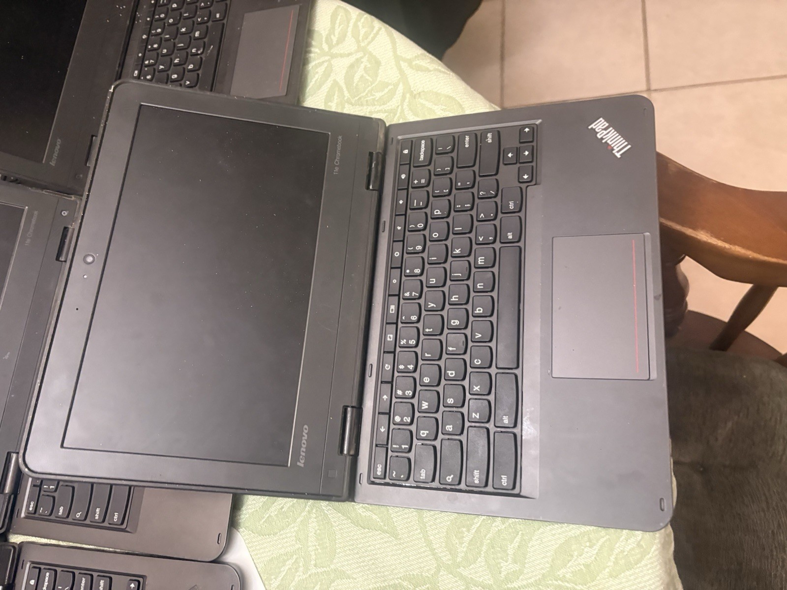 LOT OF 10 Lenovo ThinkPad 11e Chromebook Laptops UNTESTED AS IS. MAKE OFFER