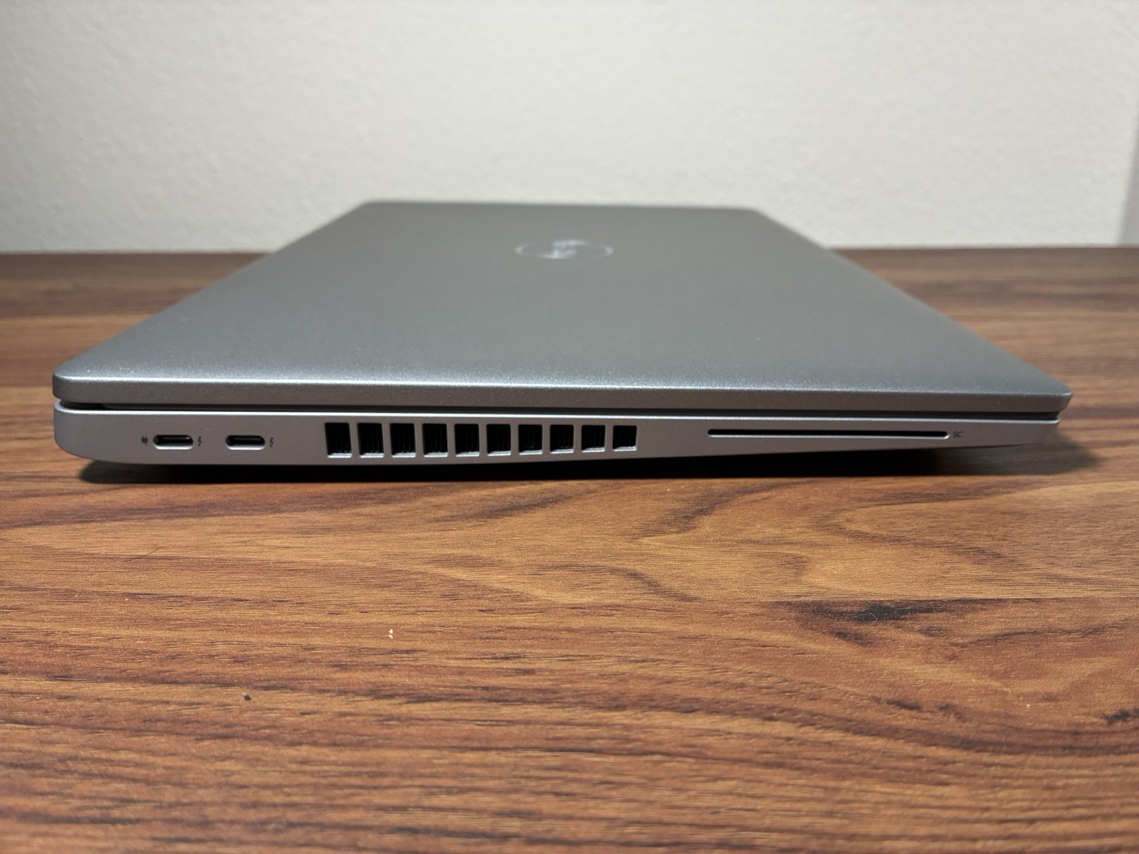 Dell Latitude 5520 Laptop i7-1185G7 16GB RAM 512GB SSD 15.6” FHD WIN 11 W/AC!
