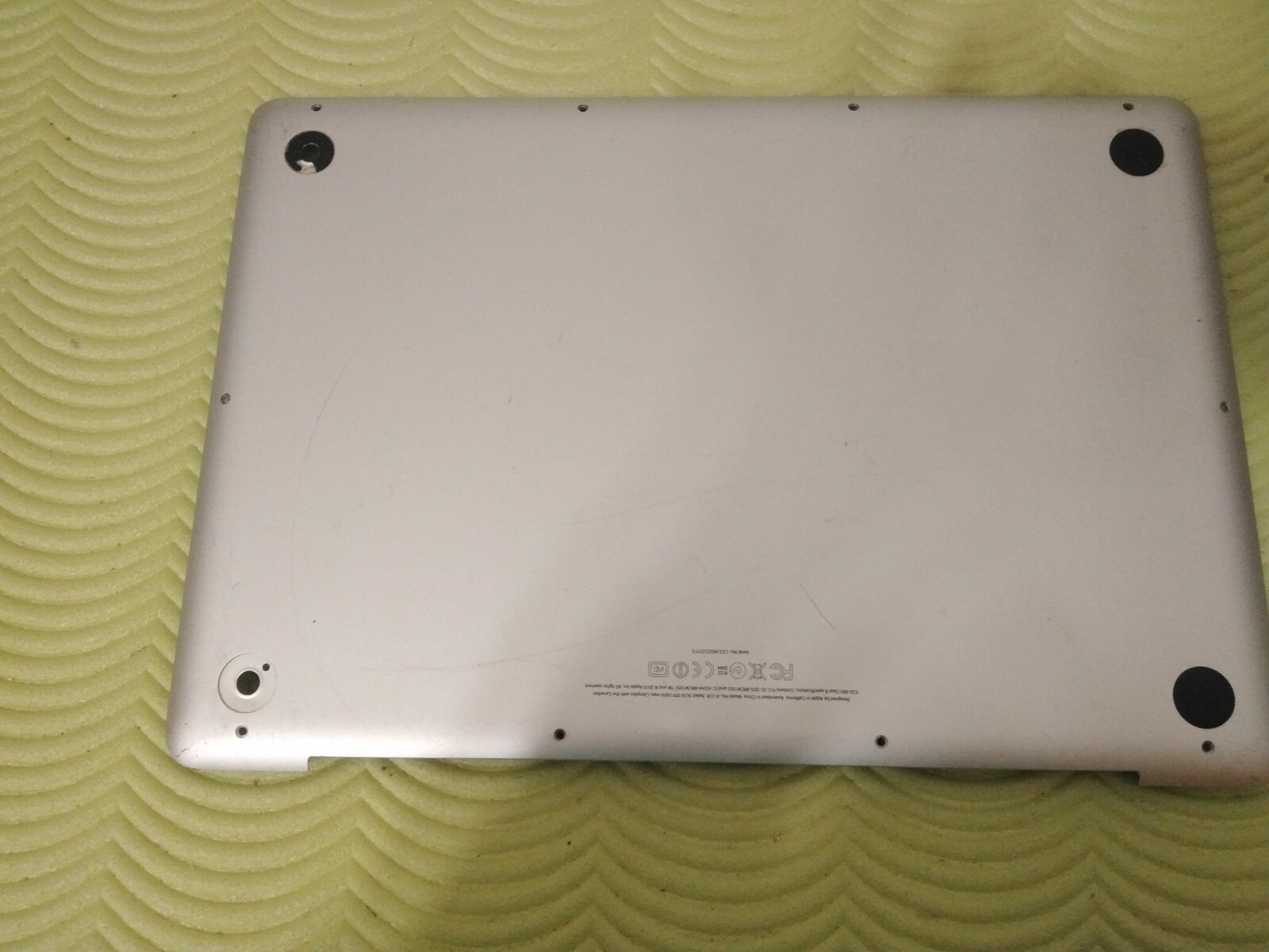 Apple MacBook Pro 13″ A1278, 2012 i5 Bottom Cap Cover