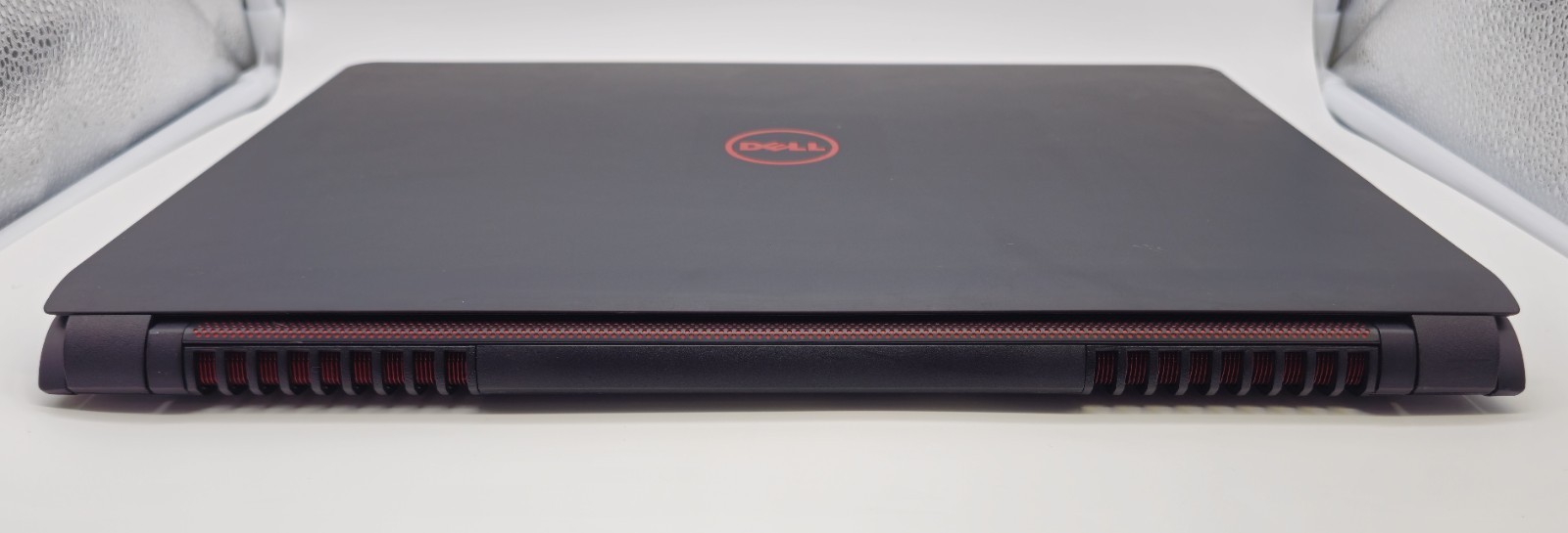 Dell Inspiron 15 5577 | i7-7700HQ | 1TB NVME | 16GB RAM | GTX 1050 | Win 11 Home