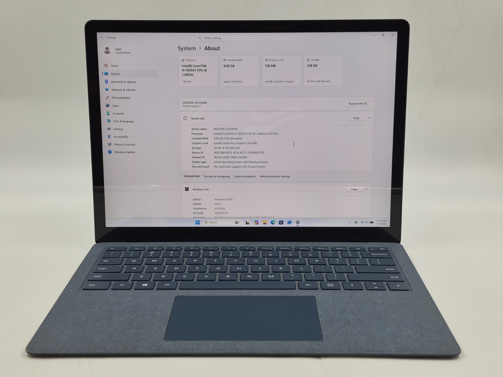 Microsoft Surface Laptop 3 i5-1035G7 1.20GHz 8GB RAM 256GB SSD Win 11 Pro