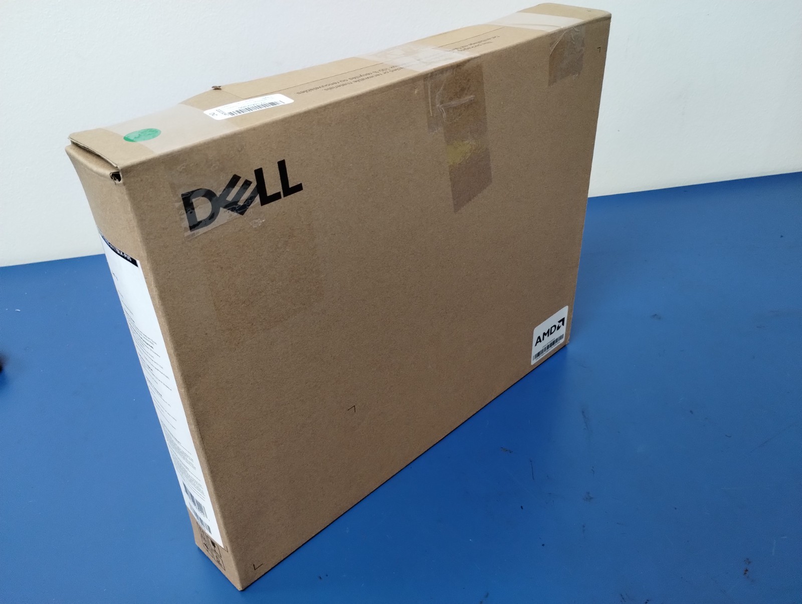 DELL 15 DC15255 G8MK9, AMD Ryzen 7 7730U, 2.00 GHz, 16 GB RAM, 512 GB NVMe SSD