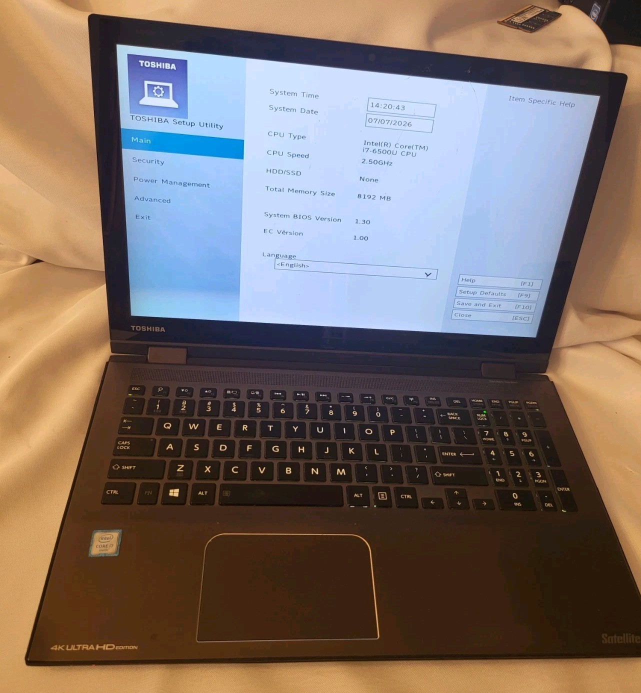 Toshiba Satellite Radius P55W-C5321-4K 15.6″ 4K i7-6500U 8GB RAM No SSD 070701