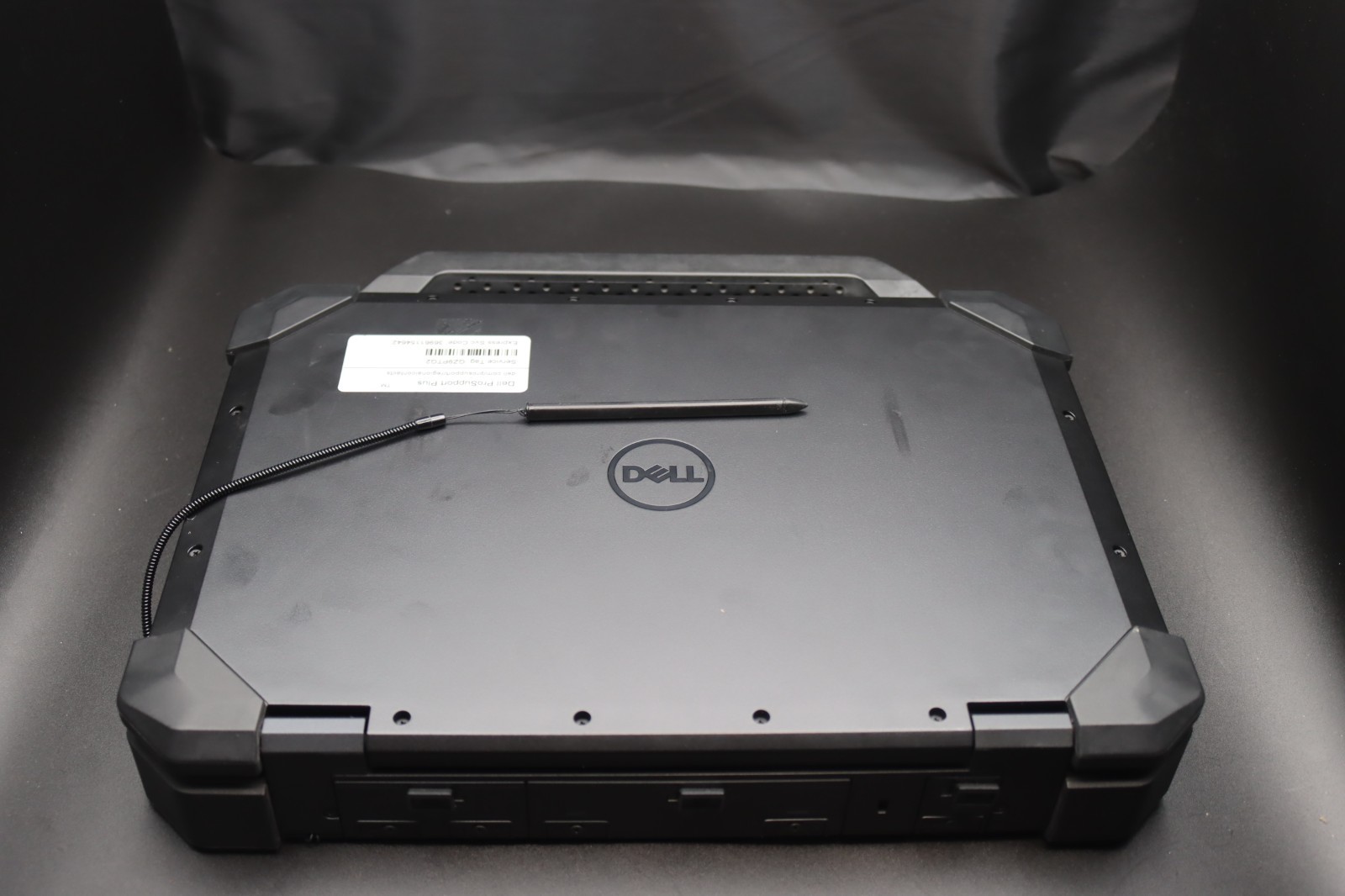 Dell Rugged Extreme 7424 14 inch (256GB Intel Core i5 8th Gen. 8GB) Cellular/LTE