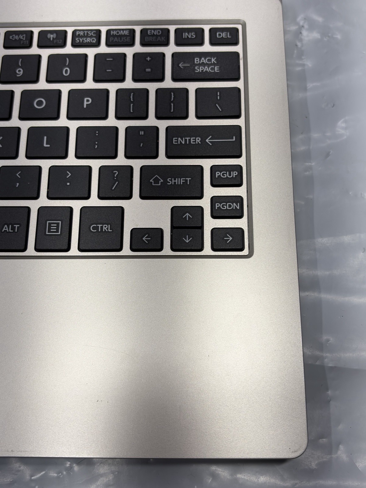 Toshiba Satellite Radius 11 L15W-B1302 HD Touchscreen 11.6″ Laptop