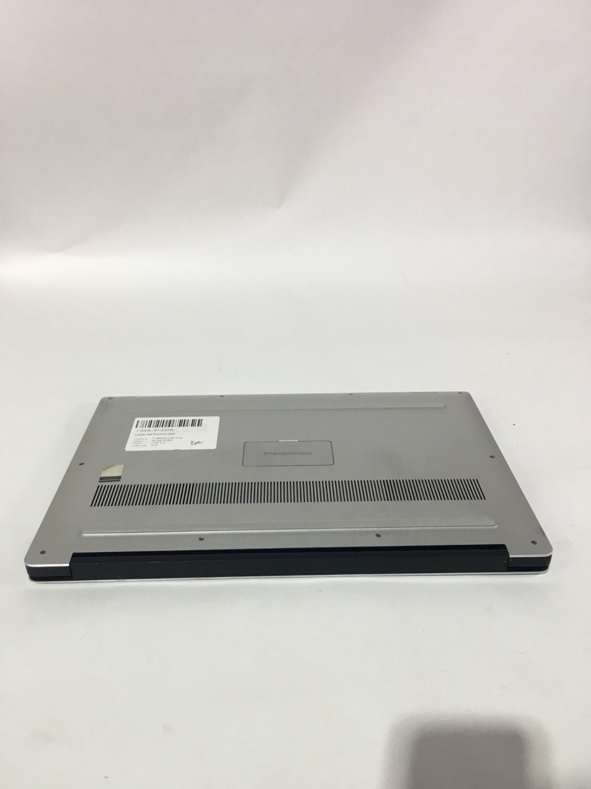 DELL Precision 5530 15.6″ Core i7-8850H 2.60GHZ 32GB RAM 1TB SSD P2000
