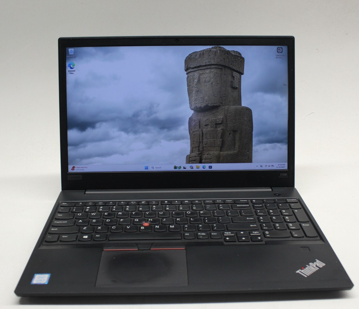 Lenovo Thinkpad E590 I7-8265U 256GB NvME SSD 16GB DDR4 Win11Pro