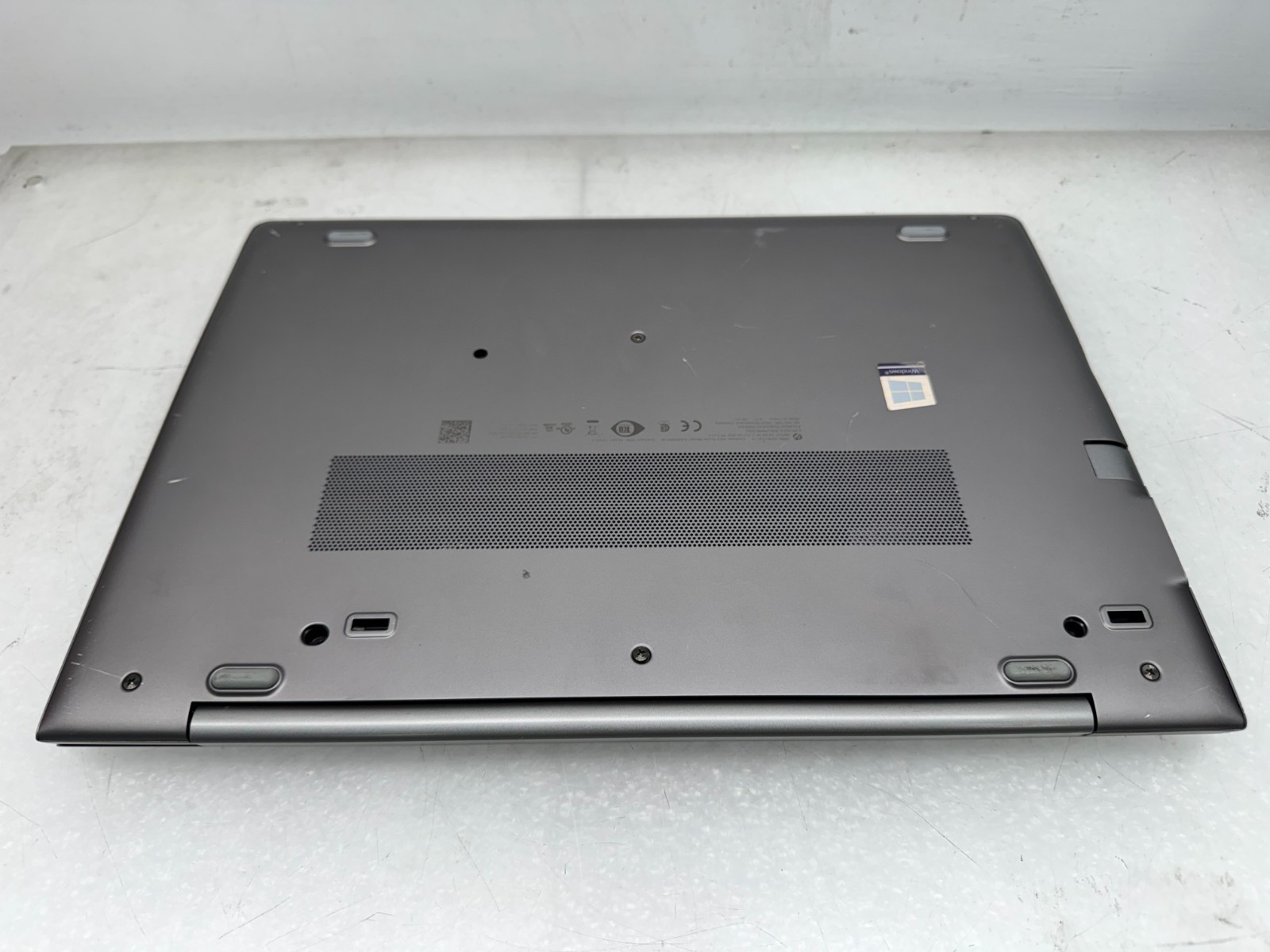HP ZBook 14u G6 14″i7-8665U@1.9GHz 16G 256G SSD AMD WX3200 Win 11 **READ**