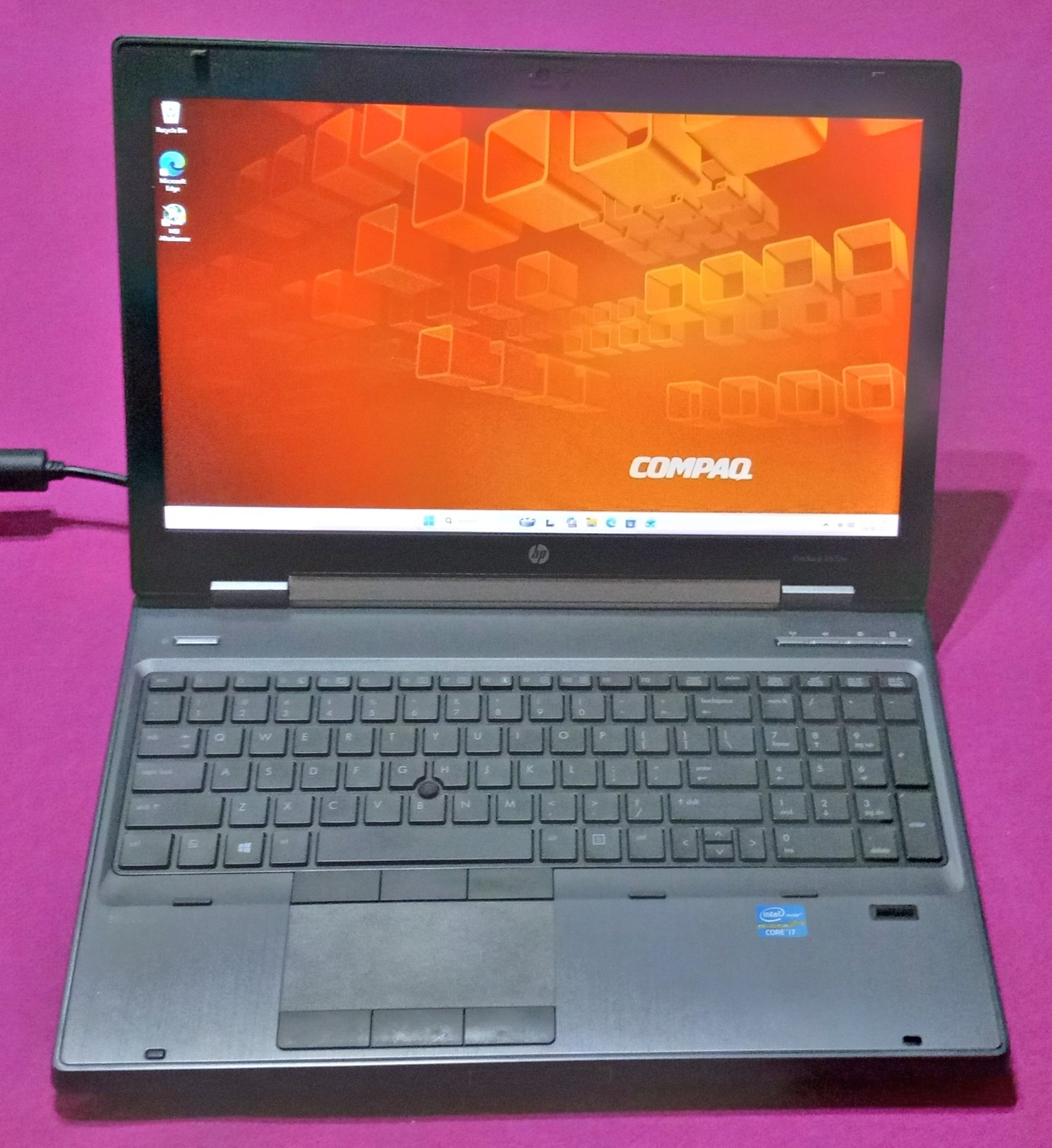 HP 8560w Elitebook laptop I7-2760qm 2.4-3.5Ghz 16GB ram 500GB NVIDIA K2200M