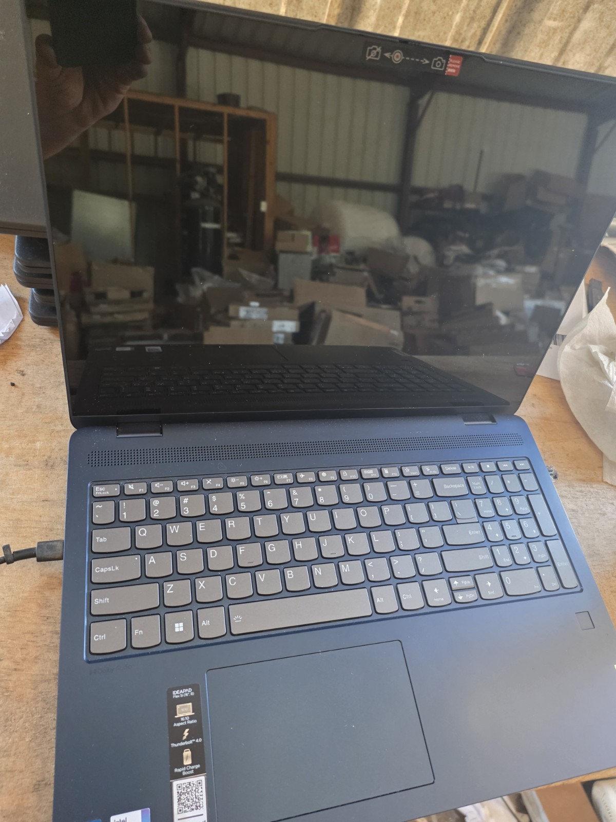 Lenovo IdeaPad Flex 5 16IRU8 16″ (512GB SSD, Intel Core i7 13th Gen., Pow