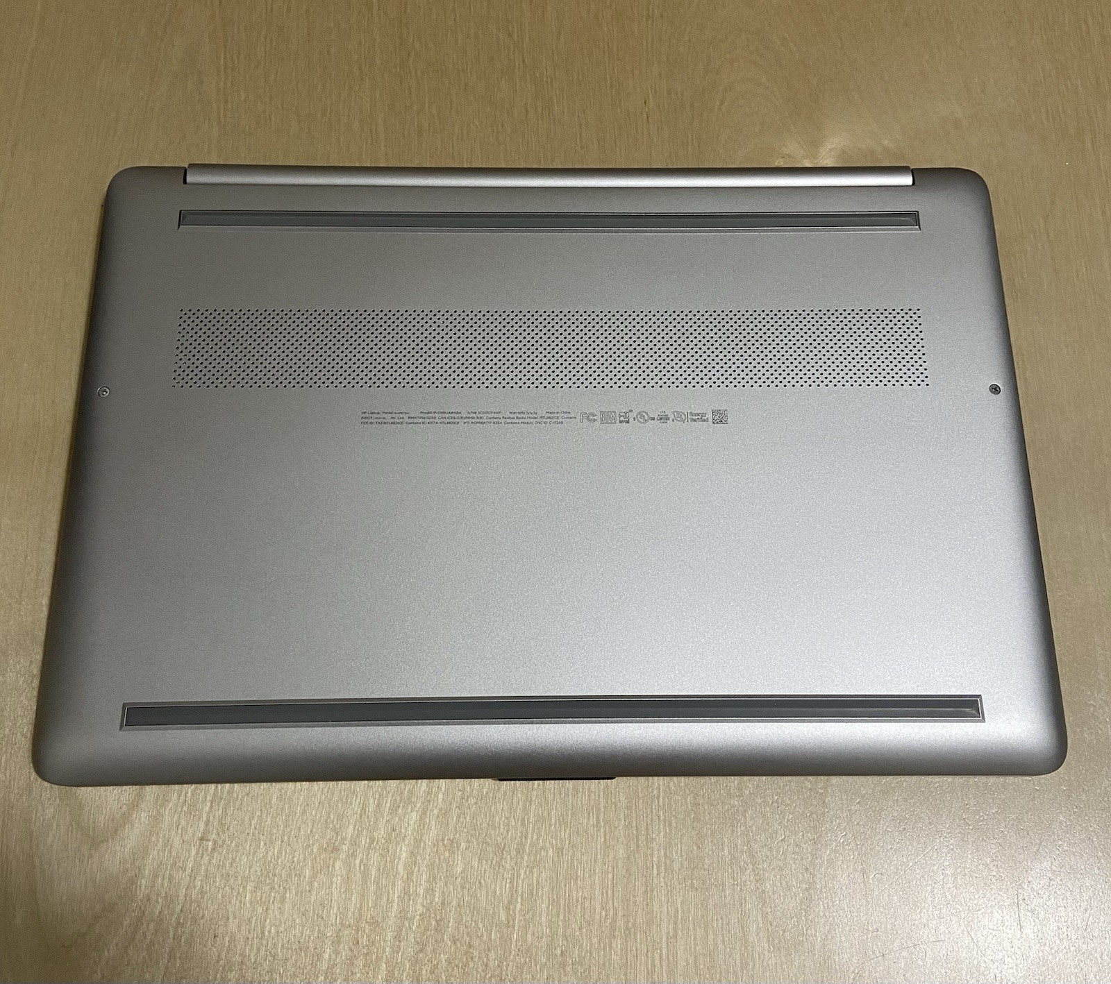HP Laptop 14” LED Display AMD Athlon 3050U 64Gb 14-fq0075nr in Silver
