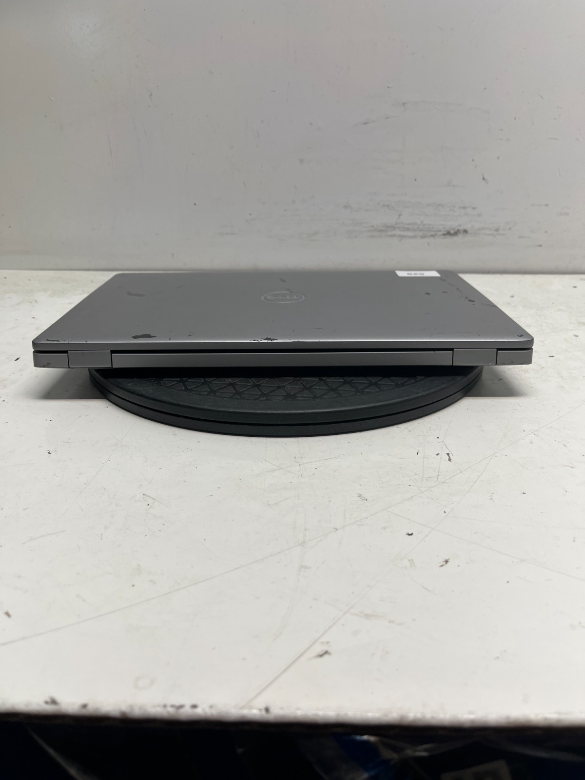 Dell Latitude 5410 Intel Core i7-10610U 1.80GHz 8GB NO HDD