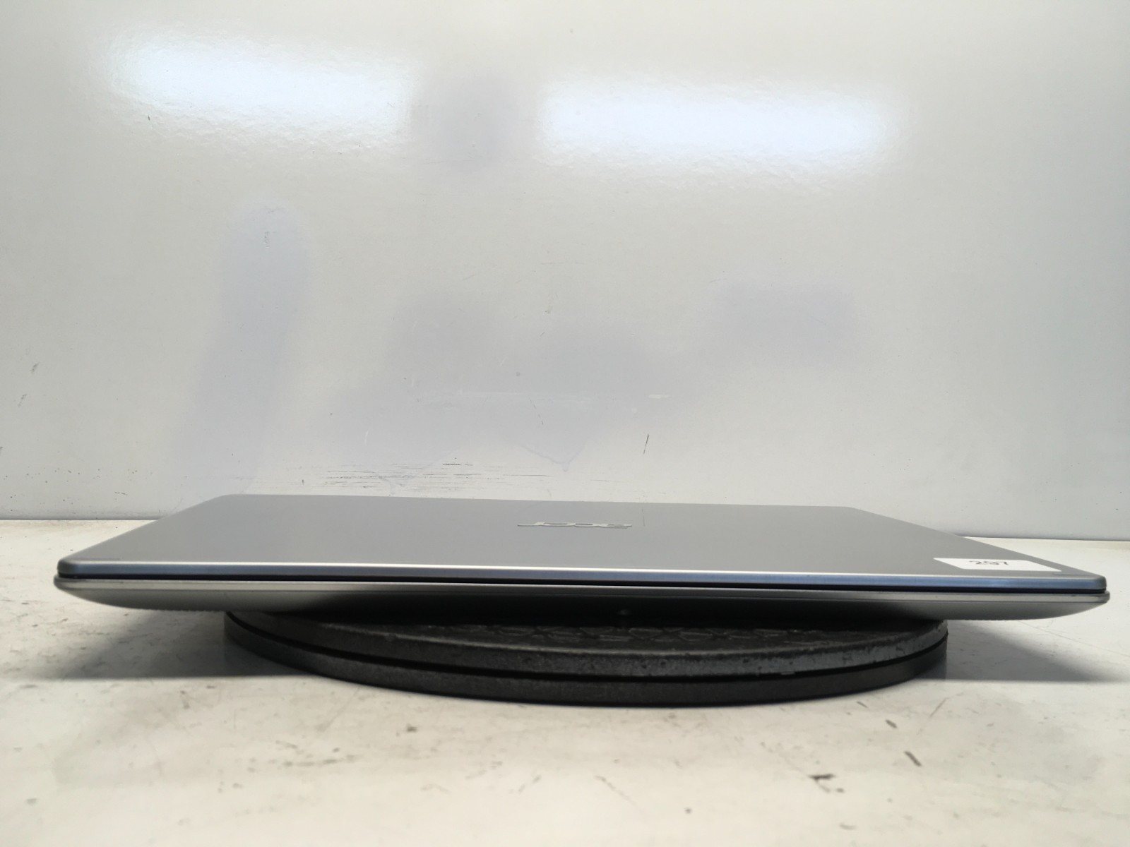 Acer Aspire A515-43 AMD Ryzen 3 3200U 2.6GHz 4 GB NO HDD/Battery