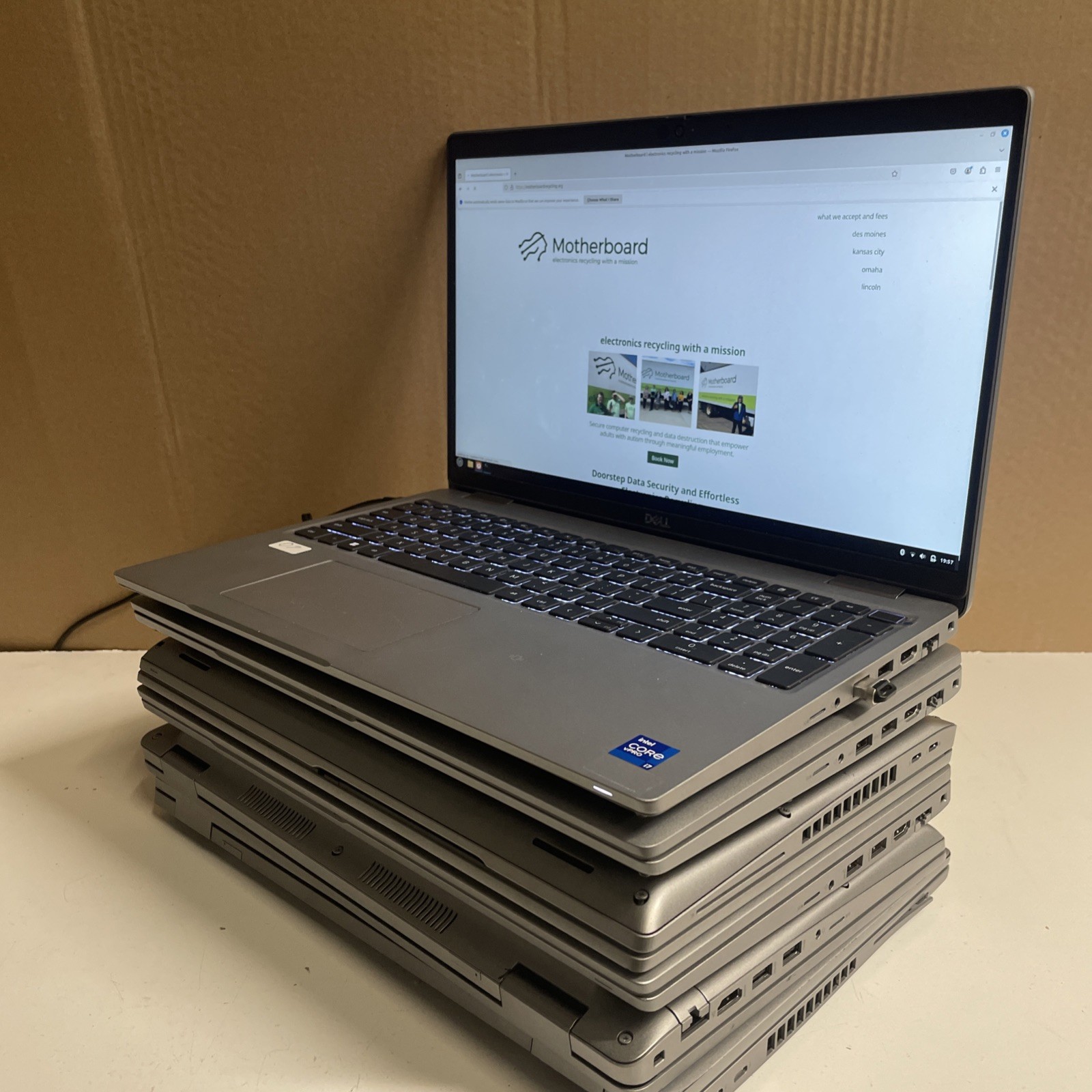 Dell 2x 5520 i7-1185G7 | 2x 5521 i7-11850H | 1x 5530 i7-1265U | 1x 5540 i7-1370P