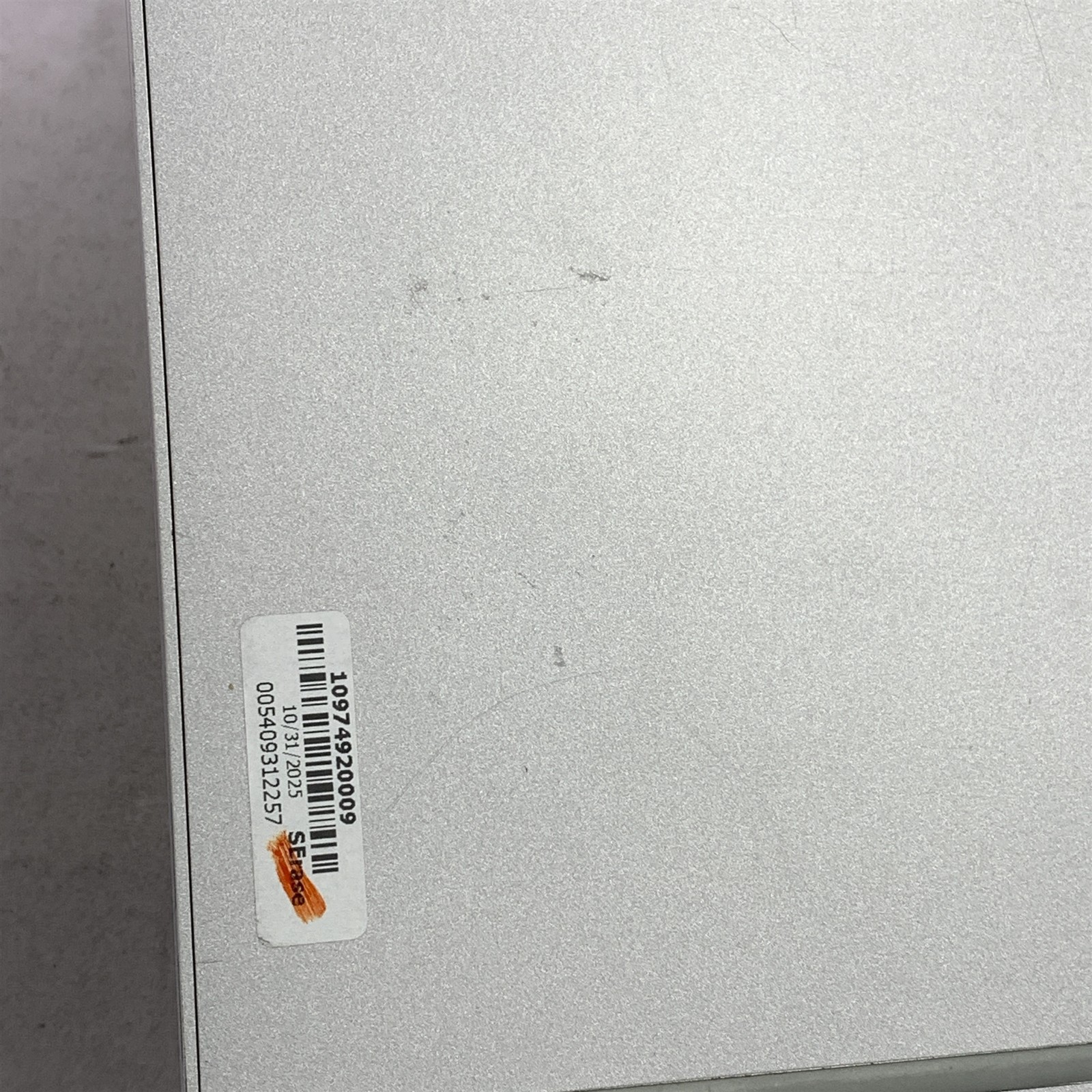 Microsoft Surface Book 3 1900 13.5″ i7-1065G7 1.3GHz 16GB 256GB NVMe SSD – Win11