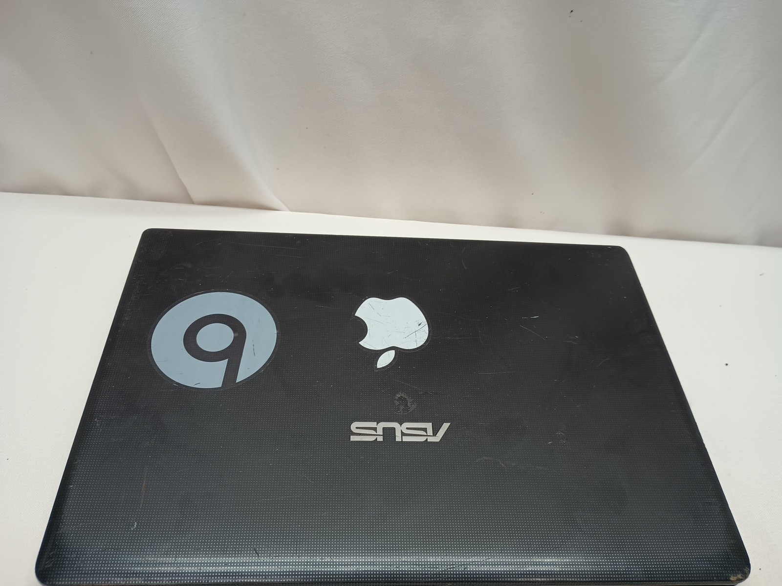 Asus X401A Laptop No Battery For Parts Or Repair Only Did Not Power On