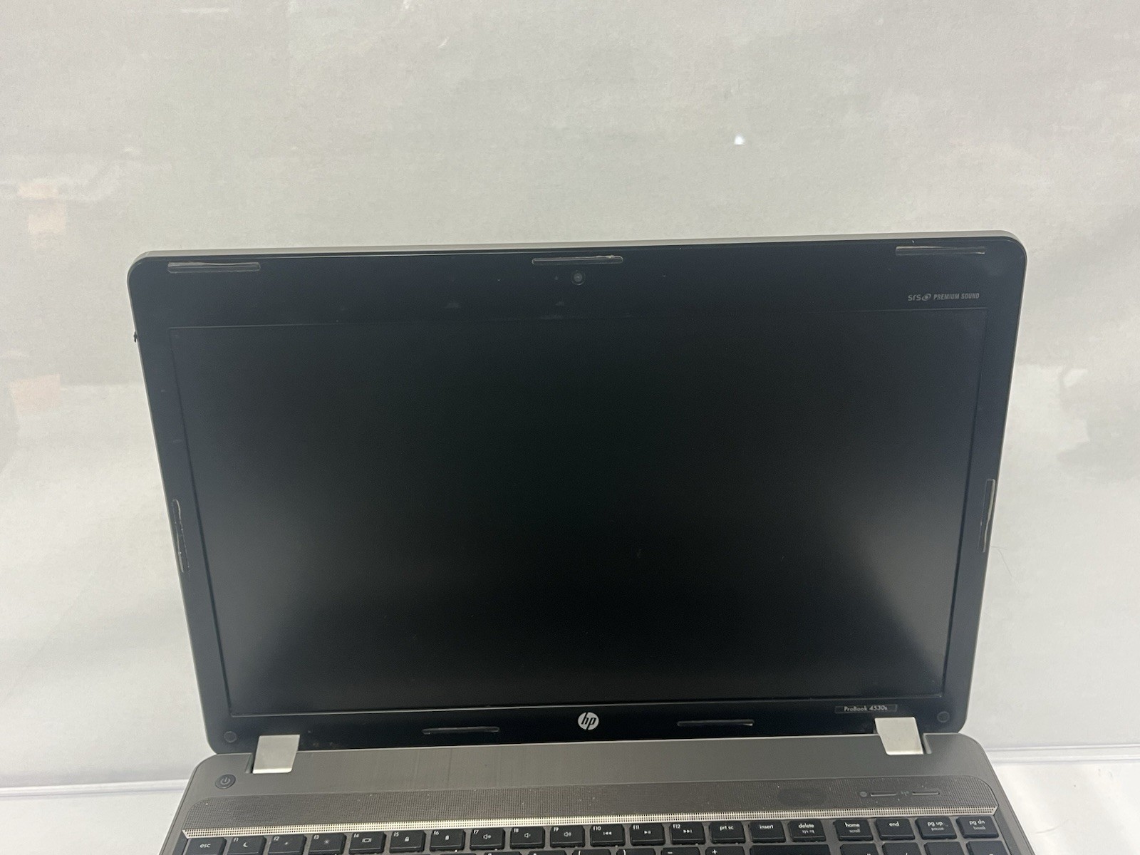 HP Probook 4530s Intel Core i3-2330m 2.20ghz 4GB Ram 320GB HDD