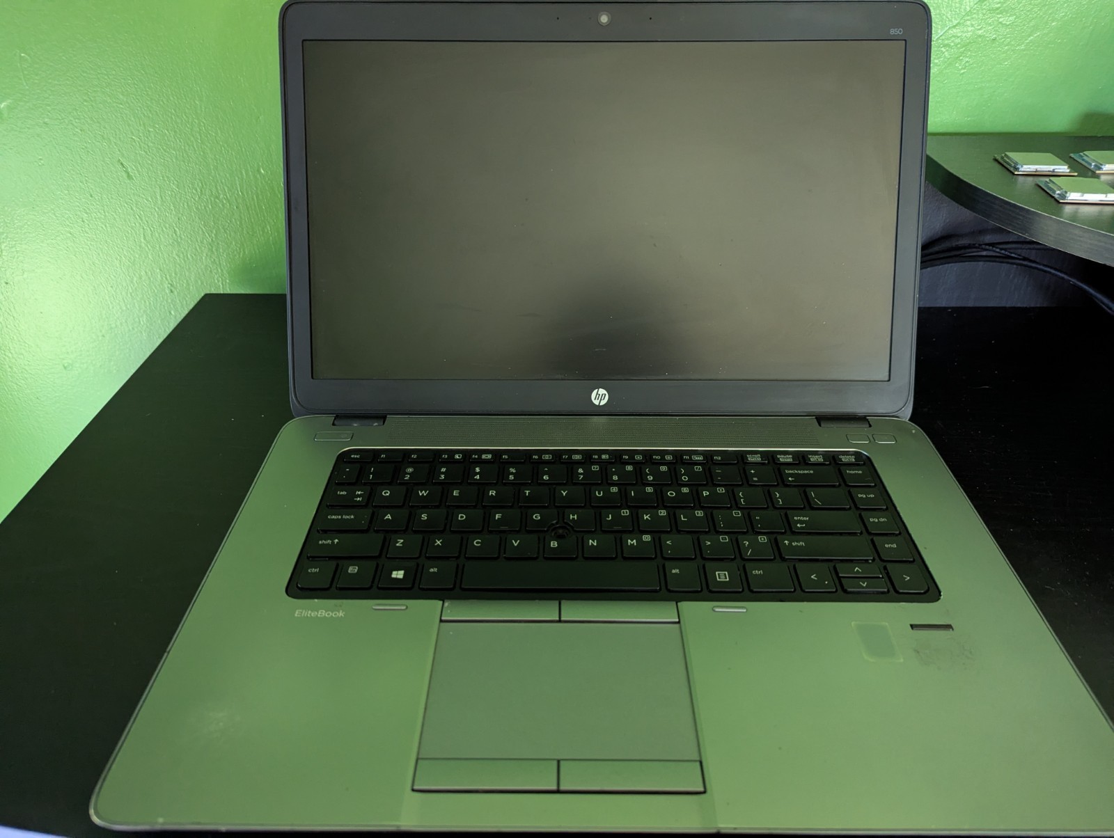 HP EliteBook 850 G2 With Dock And Charger- i5-5200u, 12GB RAM, 240GB SSD, 15.6″