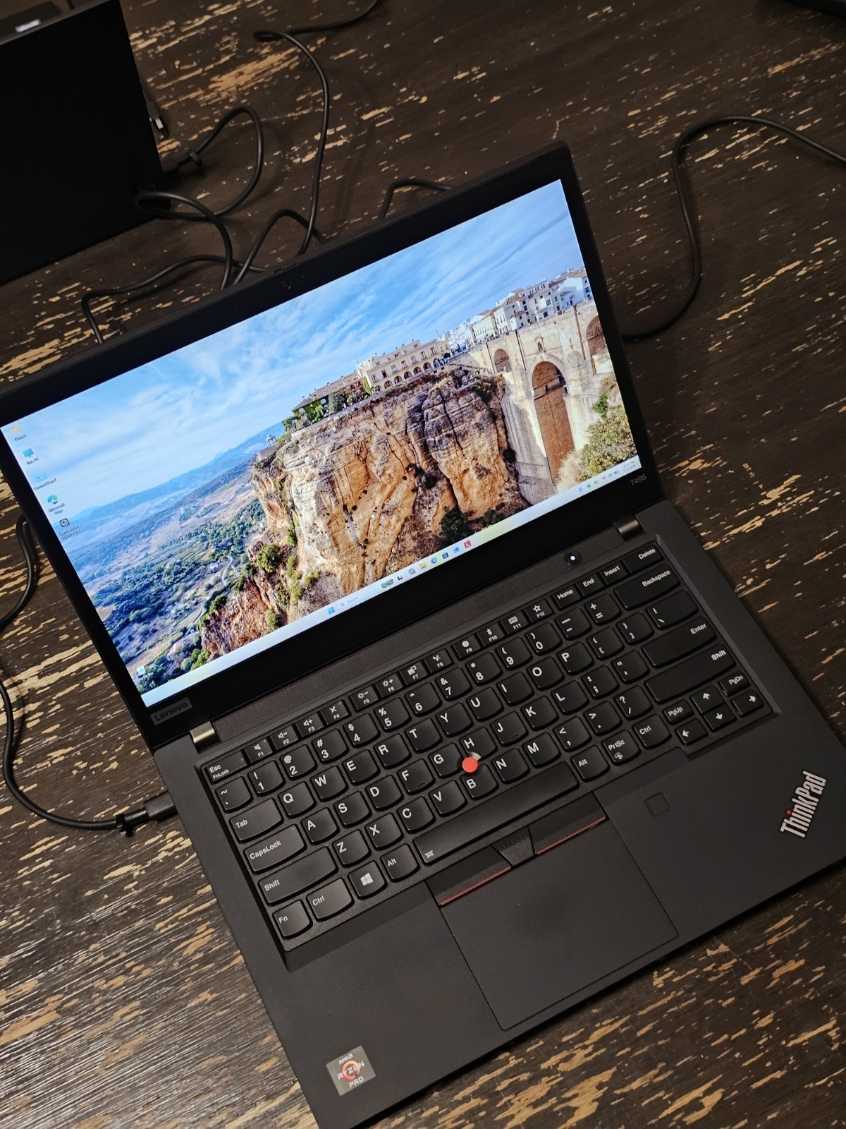 ThinkPad T495 Ryzen 7 Pro/ Radeon Vega Graphics 24GB RAM 512GB SSD WIN 11/Webcam