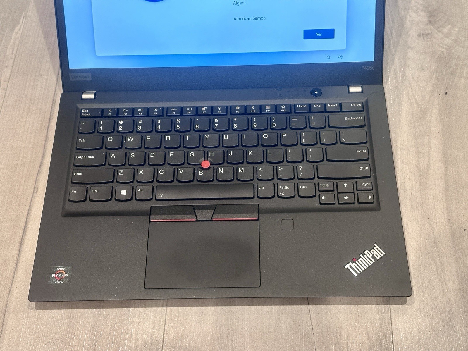 Lenovo ThinkPad T495s 14″ Ryzen 7 Pro 3700U 16GB RAM 512GB SSD Win 11 Pro