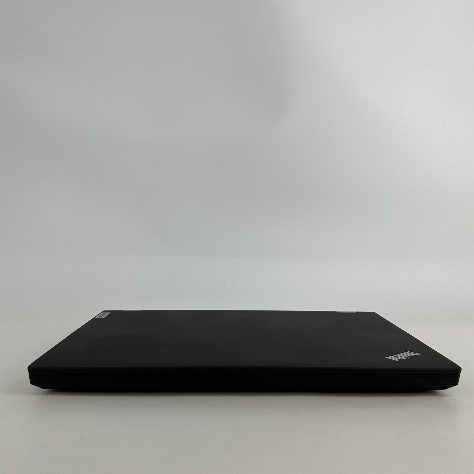 Lenovo ThinkPad P15 Gen 1 FHD i7-10750H 16GB 512GB SSD Quadro T2000 LCD BLEED