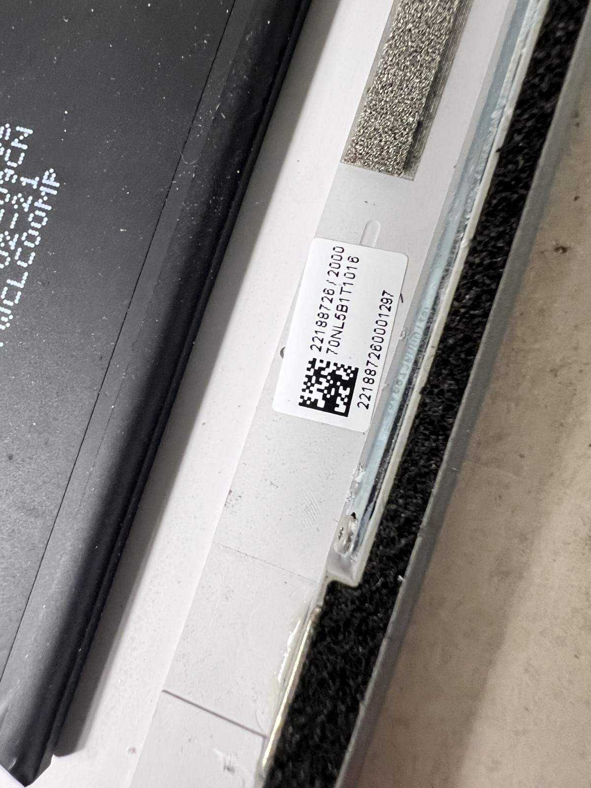 Microsoft Surface Pro 7+ 1960 12.3″ i5-1135G7 2.4GHz 8GB RAM 📖AS-IS NO SCREEN📖