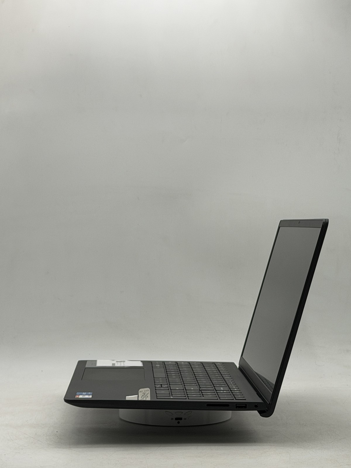 Dell Inspiron 15 3520 15.6″ i5-1235U 16GB 512GB |NO OS Read|