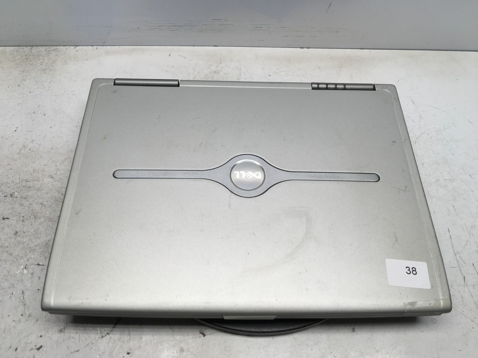 Dell Inspiron 8500 Intel Pentium 4 1.2GHz 512 MB NO HDD