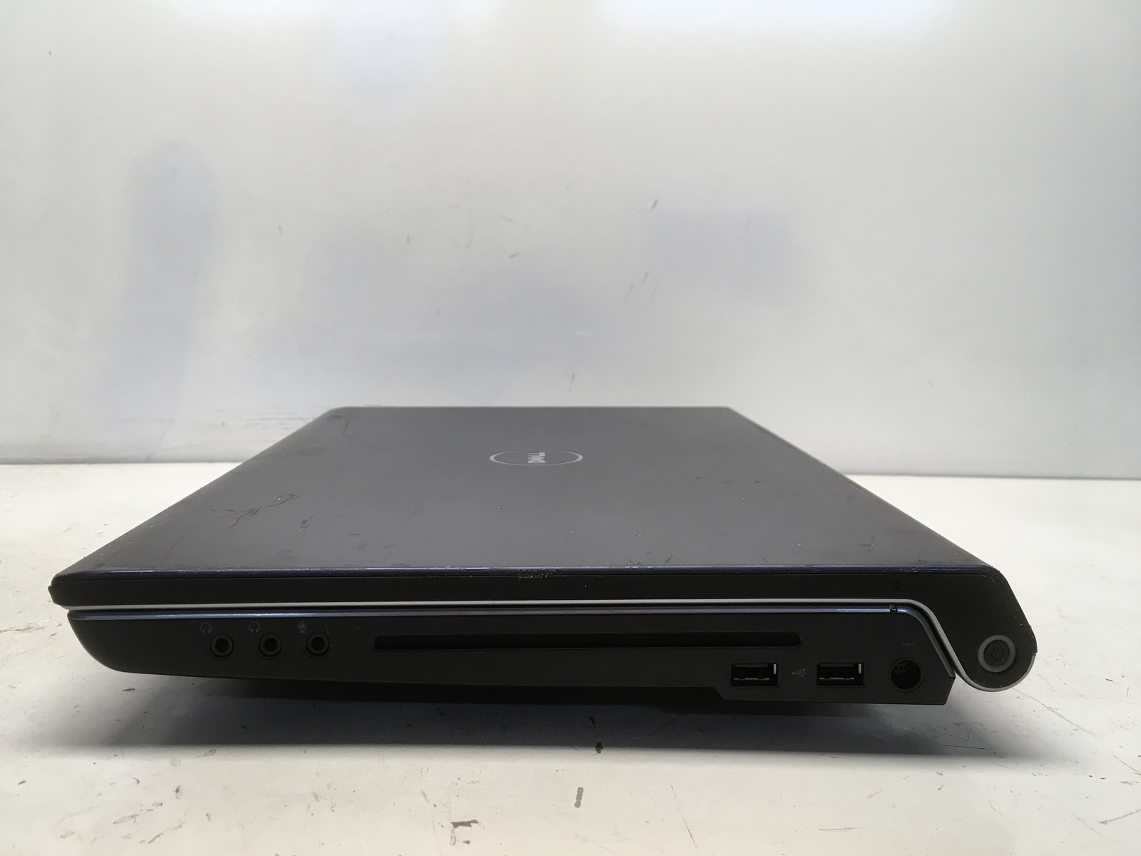 Dell Studio 1735 Intel Core 2 Duo 06FD 1.62GHz 2 GB NO HDD No Batt