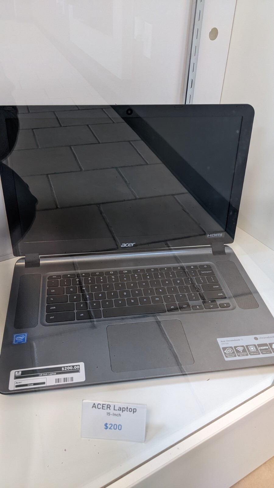 Acer Chromebook CB3-532-C47C 15.6”(16GB Flash, Celeron N3060, 1.60 GHz, 2GB)…