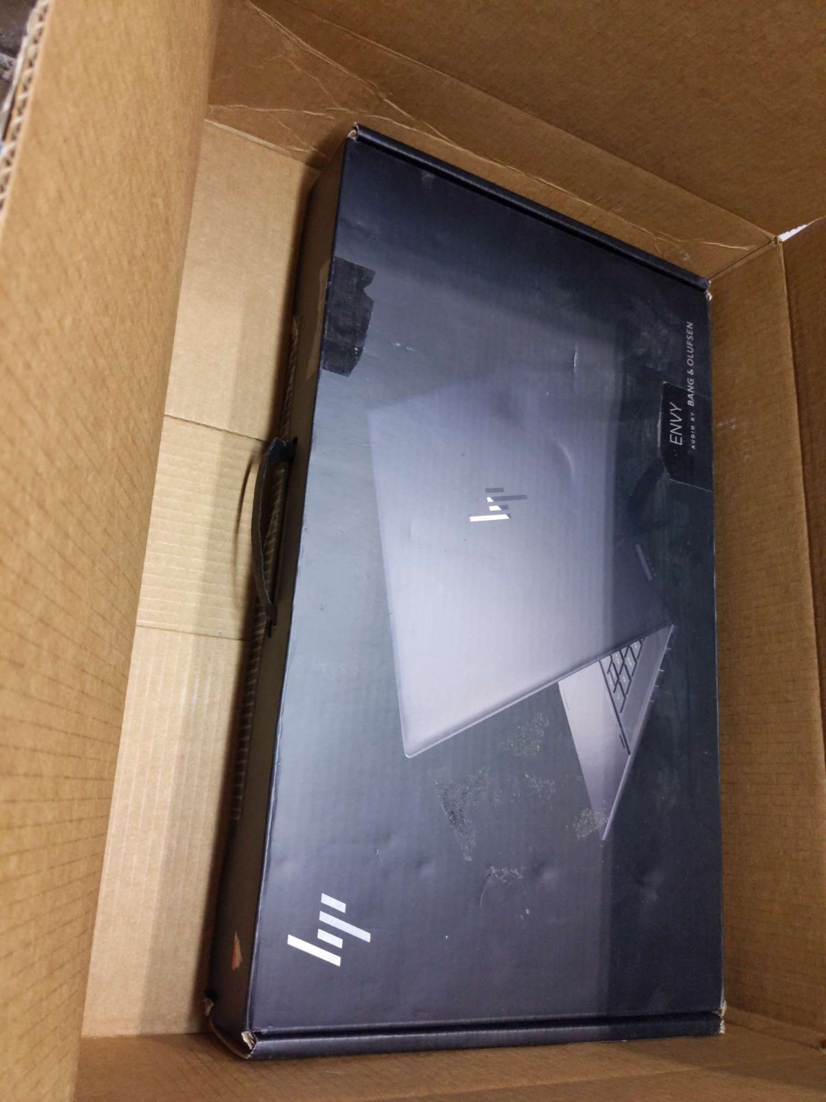 HP 240 G8 2Q9S3LT 14” Intel Core i3-1005G1 4GB RAM 1TBHDD Windows 10 Home Black
