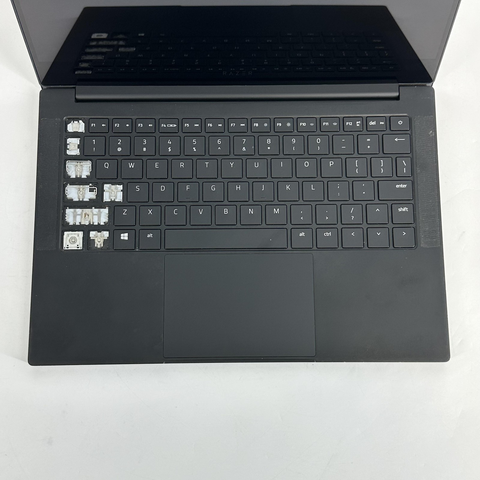 Razer Blade Stealth 13 4K TOUCH i7-8565U 1.8GHz 16GB 512GB SSD MX150 Fair