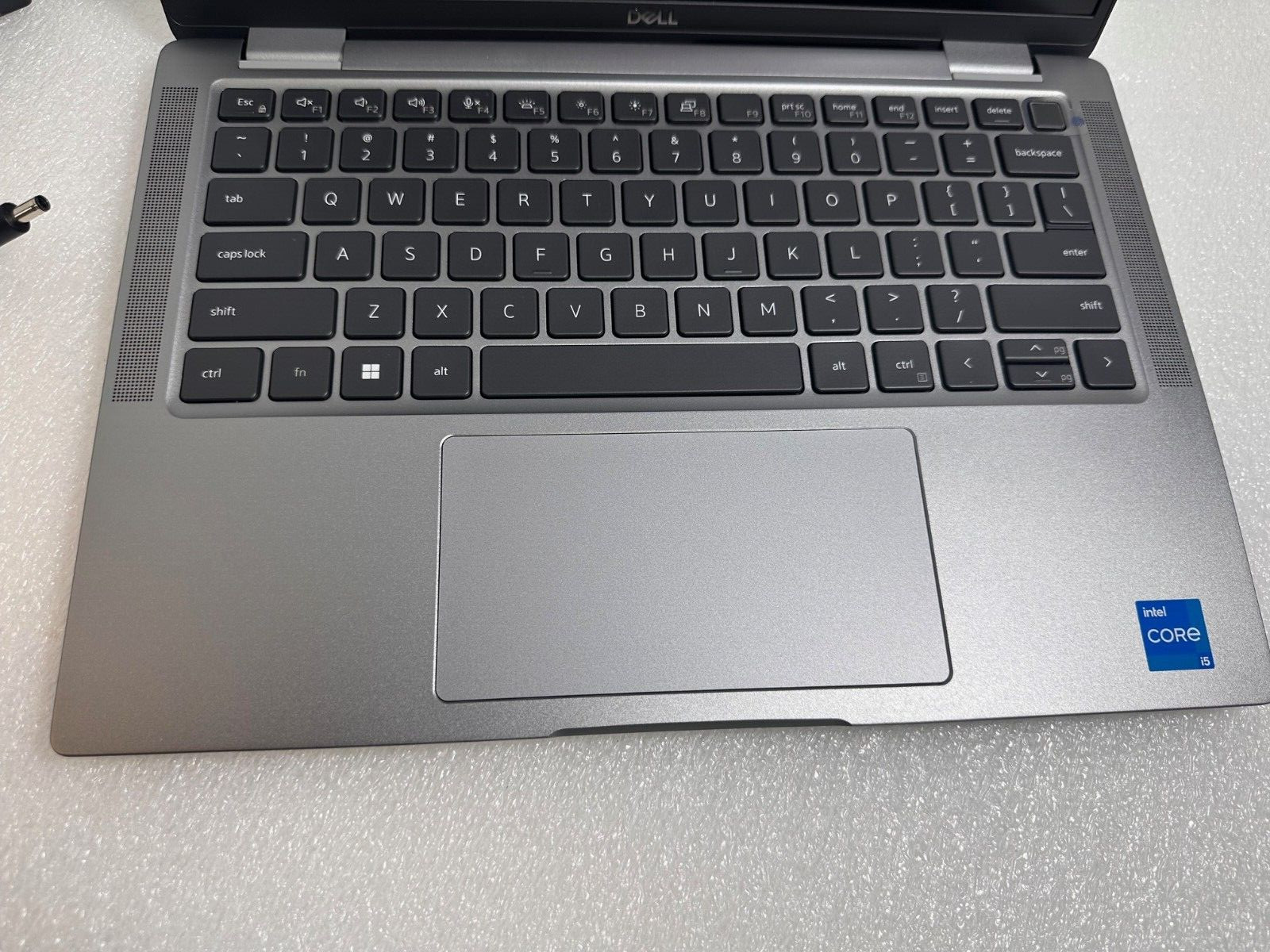 Dell Latitude 2 in 1 7340 Intel Core i5-1335U 13.3″ 16GB 512gb SSD Gray