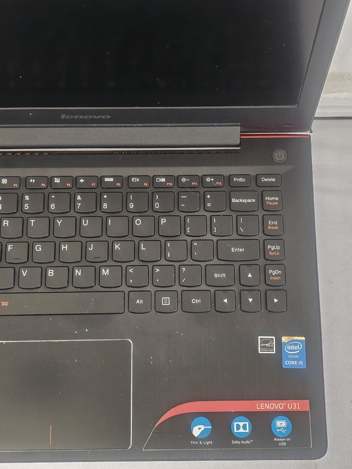 Lenovo V31-70 Laptop – Intel i5-5200u – 8GB RAM – 128GB SSD – Windows 10 – READ