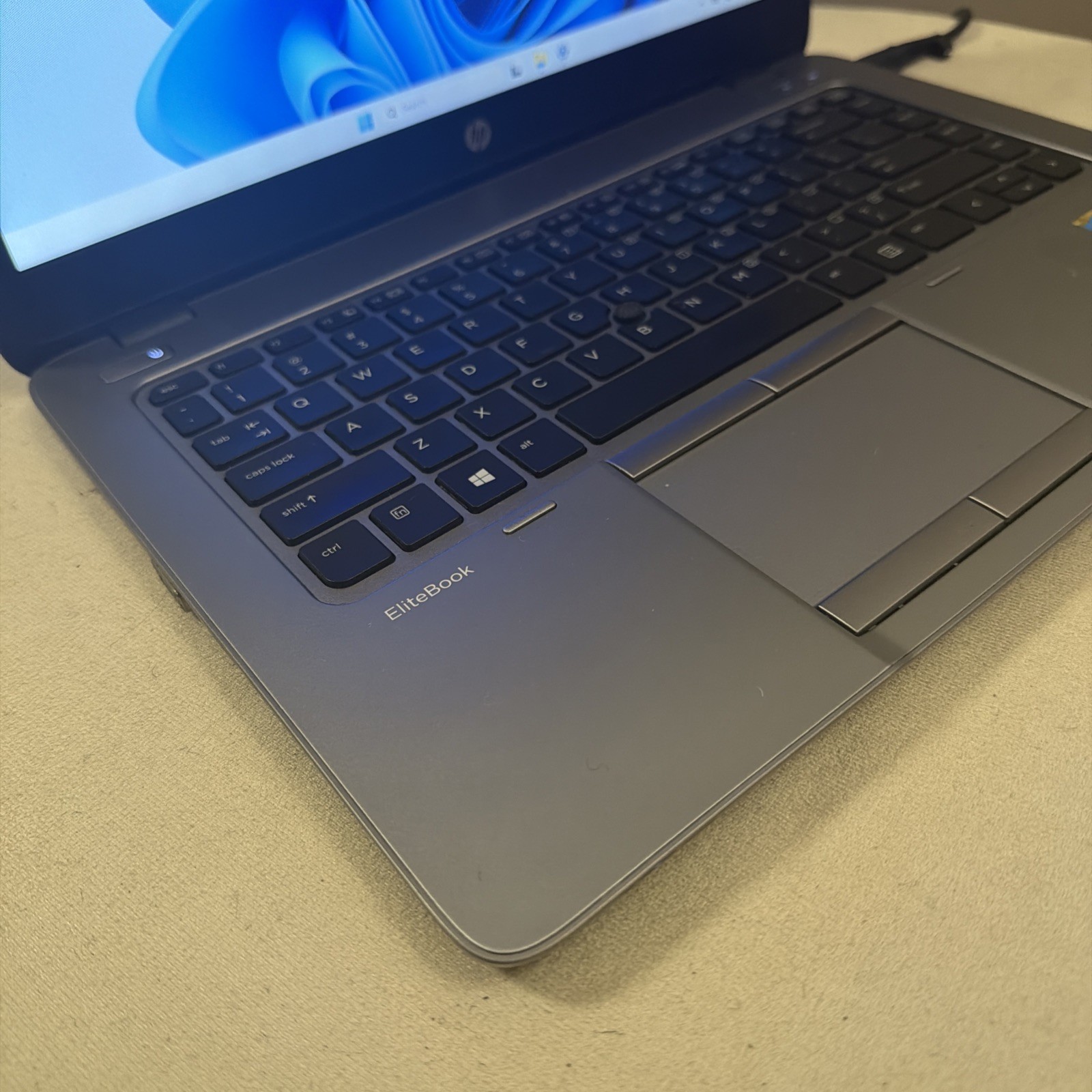 HP EliteBook 840 G2 Laptop intel i5-5300U 2.3GHz 16G Ram 256G SSD Windows 11 Pro