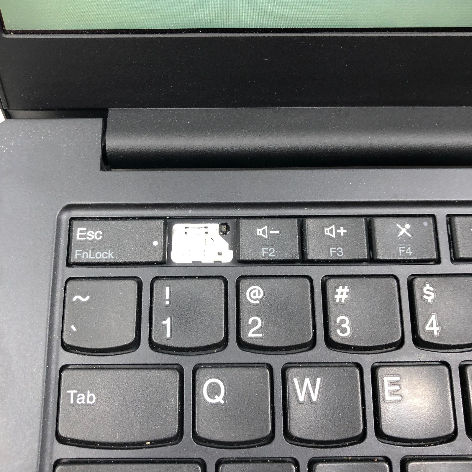 Lenovo ThinkPad E14 Gen 3 14″ Ryzen 7 5700U 16GB RAM 512GB SSD W11P No COA READ