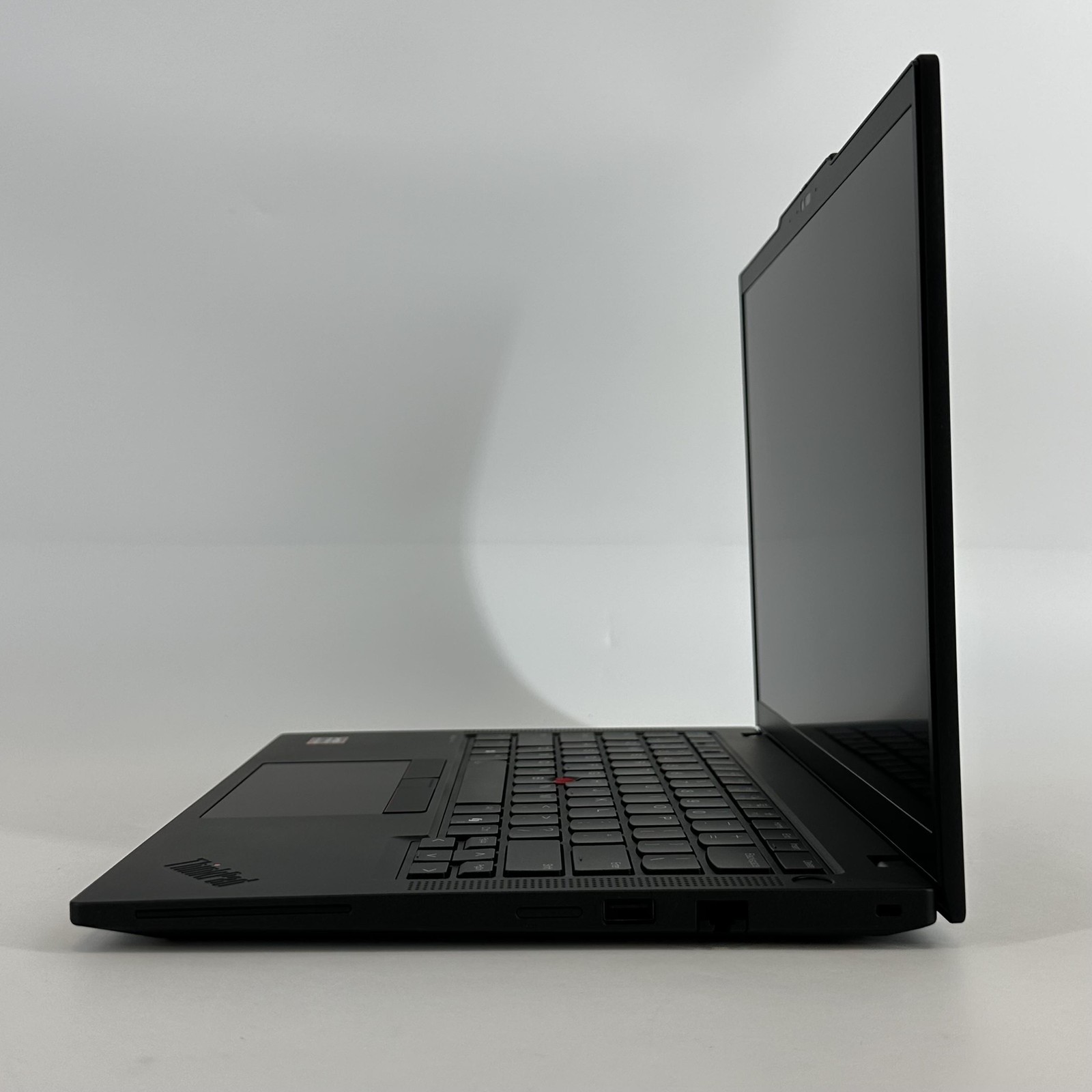 Lenovo ThinkPad P14s Gen 6 Black FHD+ 2.0 GHz Ryzen AI 9 HX PRO 370 96GB 2TB SSD