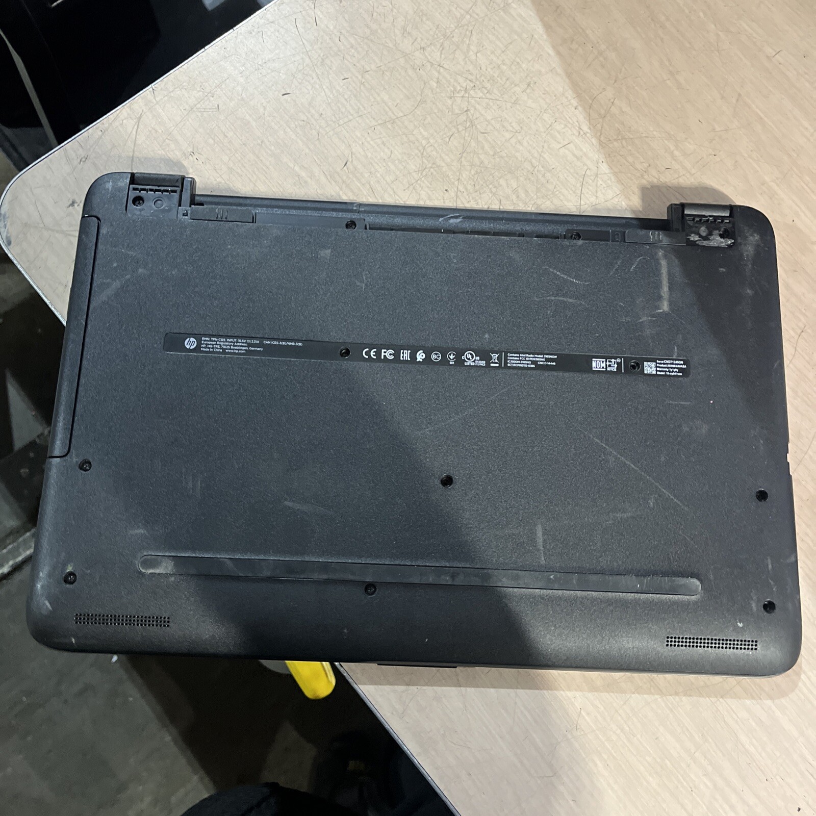 HP NOTEBOOK 15 INTEL CORE I3-6100U 2.30GHZ 8GB RAM NO HD