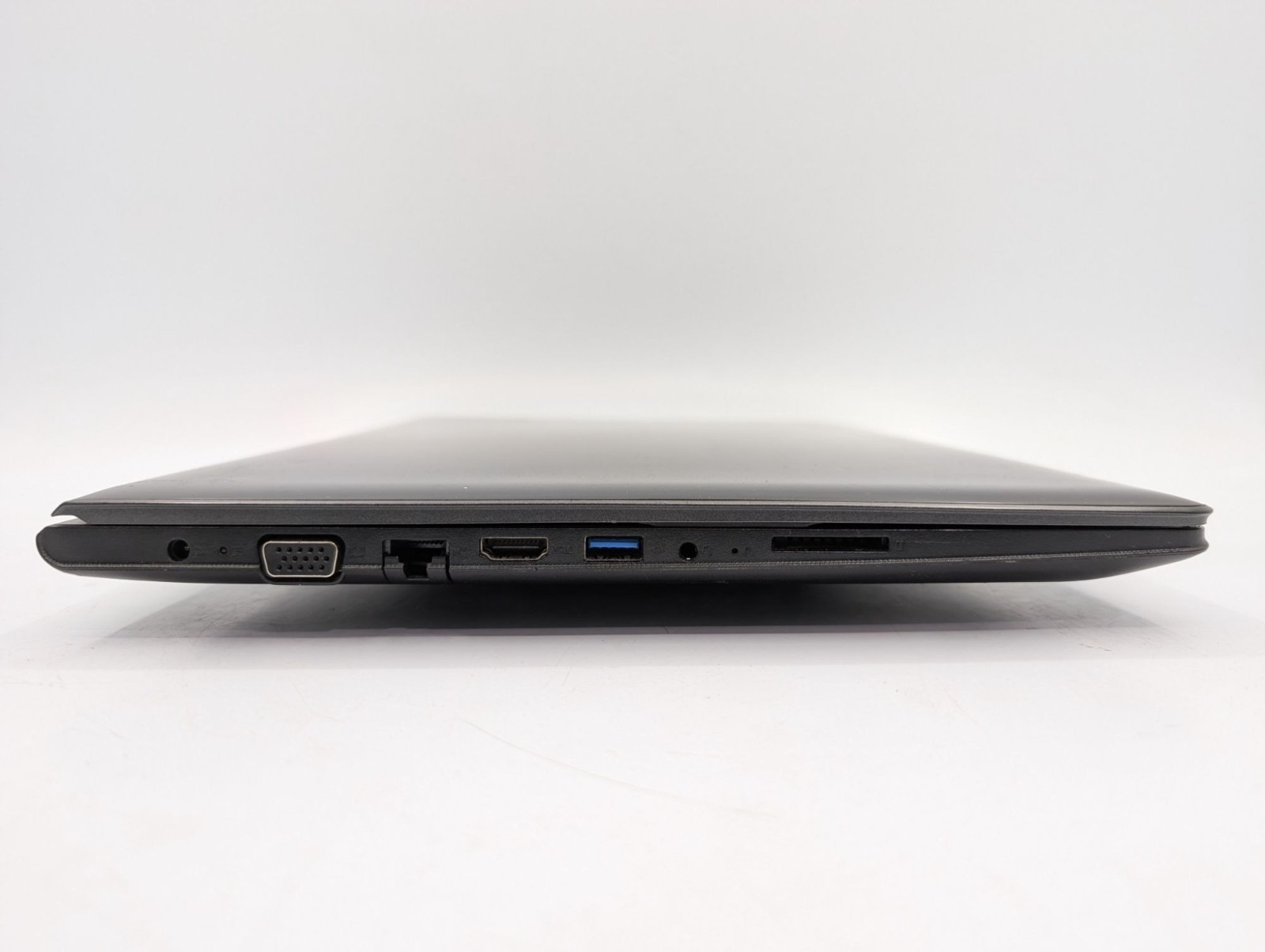 Lenovo Ideapad 310-15IKB 15.6″ Display Intel Core i5-7200U 2.50 GHz 4GB RAM