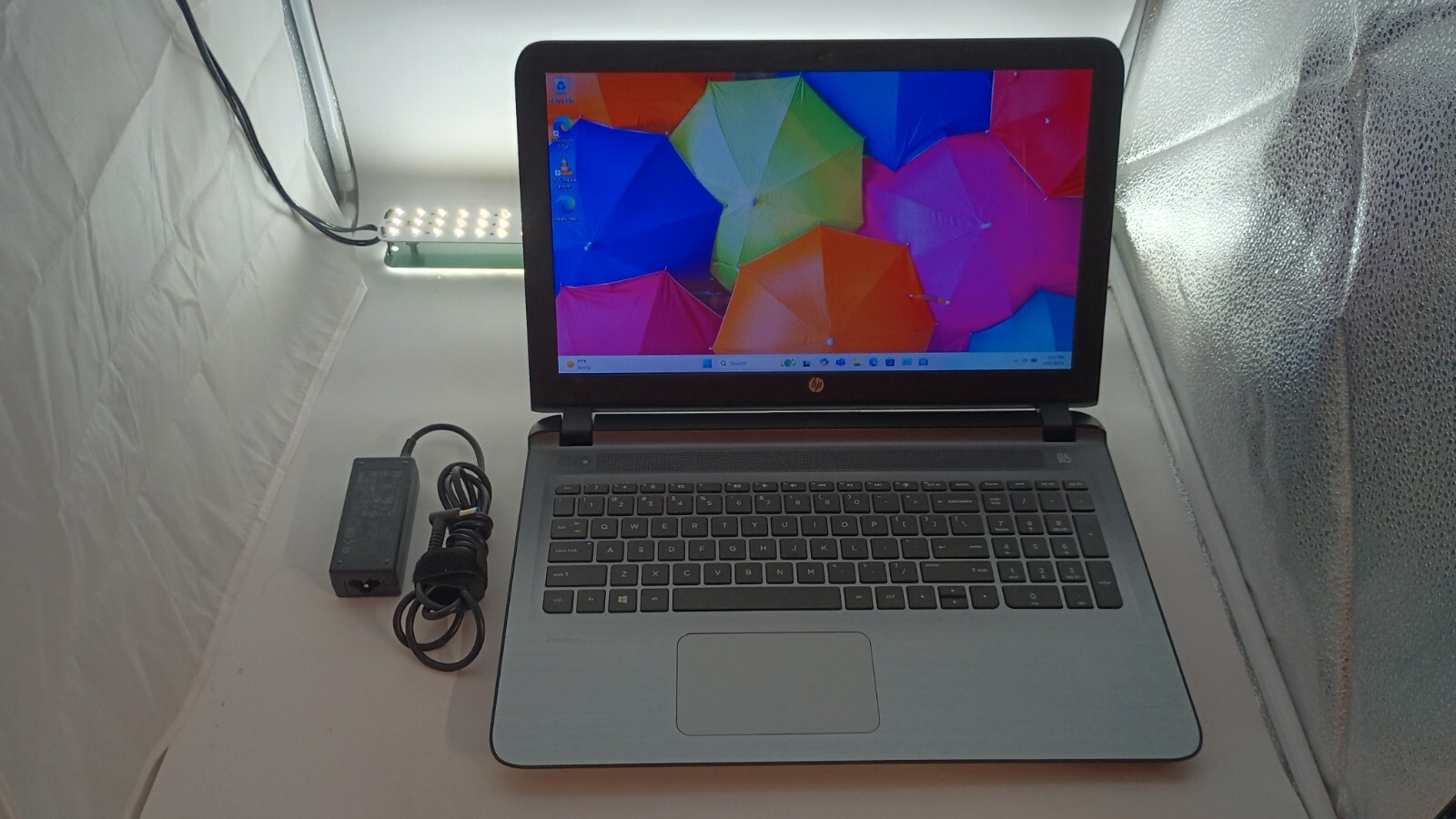 4221 HP15 Gamer w/charger.A8 -7410(4cores).Radeon R5.8GB.128GB M.2.Optical.15.6″