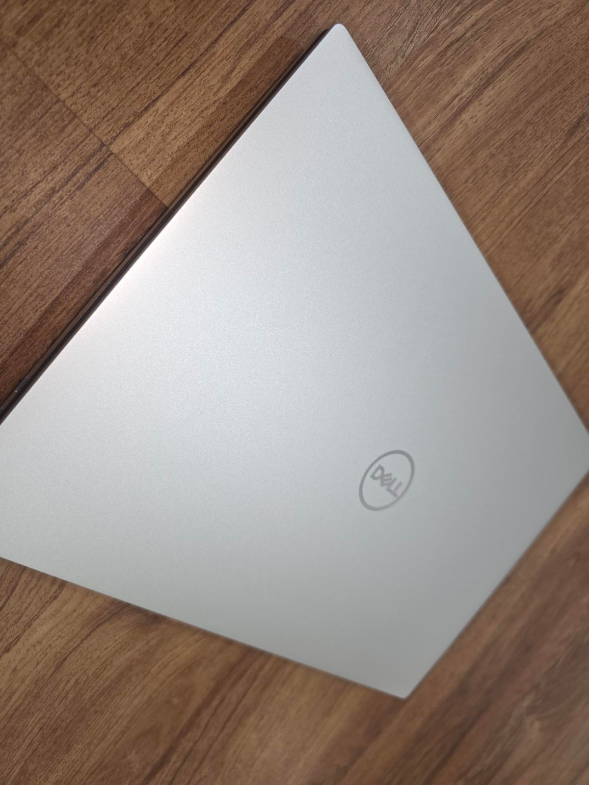 Dell XPS 15 9510 i7-11800H 16GB 512GB SSD RTX 3050 Ti NEW Battery Mint FHD+
