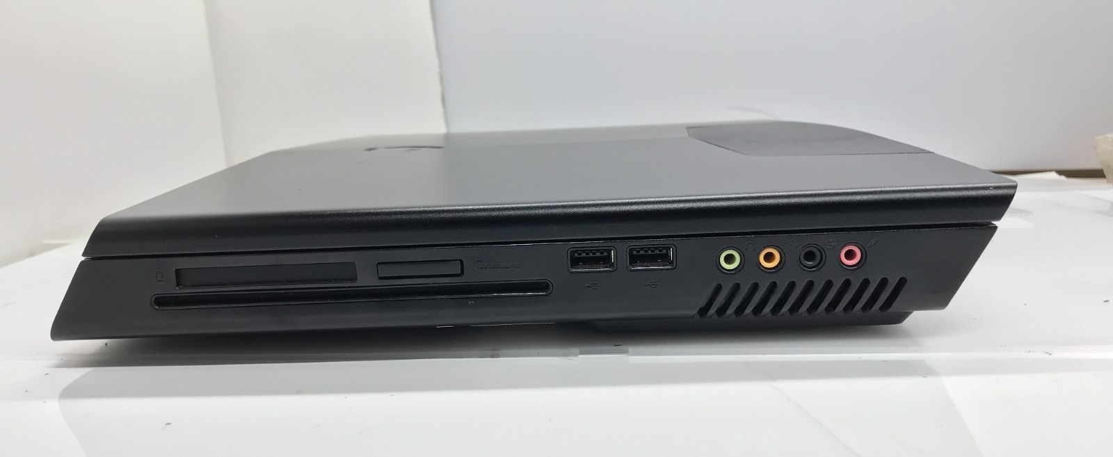 ALIENWARE M17X R1 C2D-Q9300@2.53GHz 8GB RAM 512GB SATA M 2.5 SSD W10P *READ