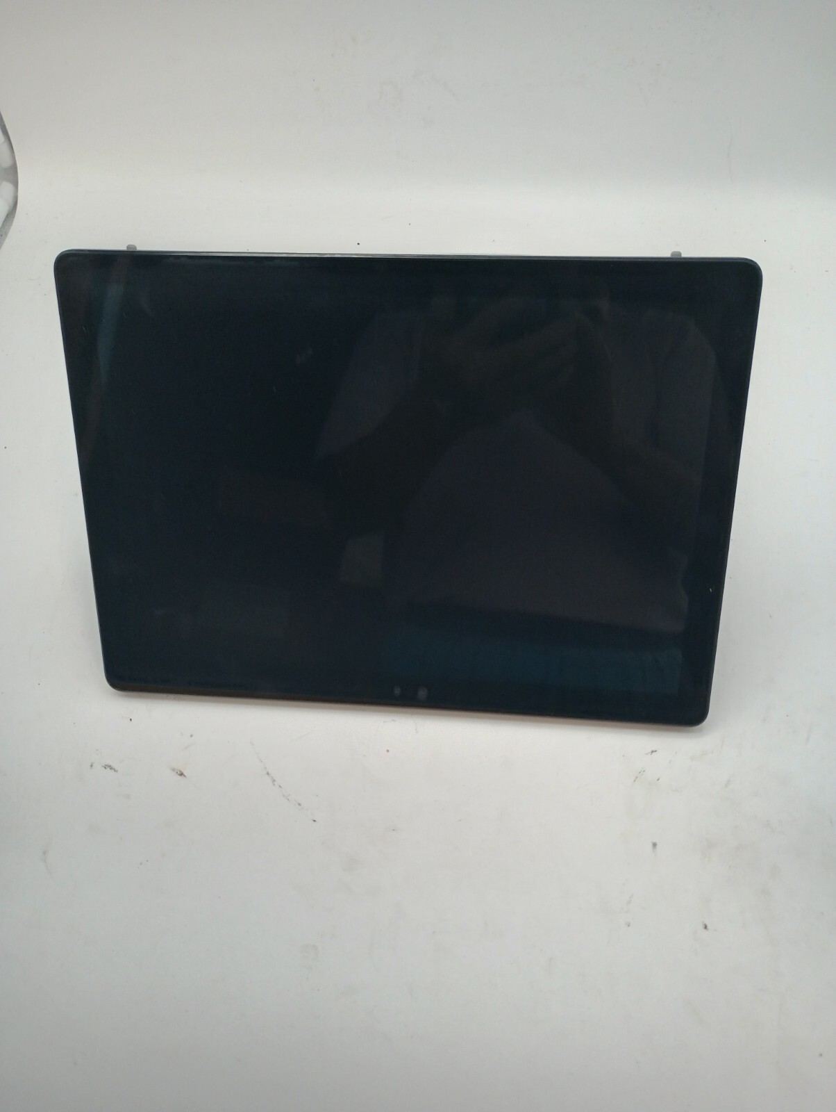 7257LATITUDE 7200(No charger,No KB/Touchpad)i5 8th gen.8GB.256GB NVMe.12.3″Touch
