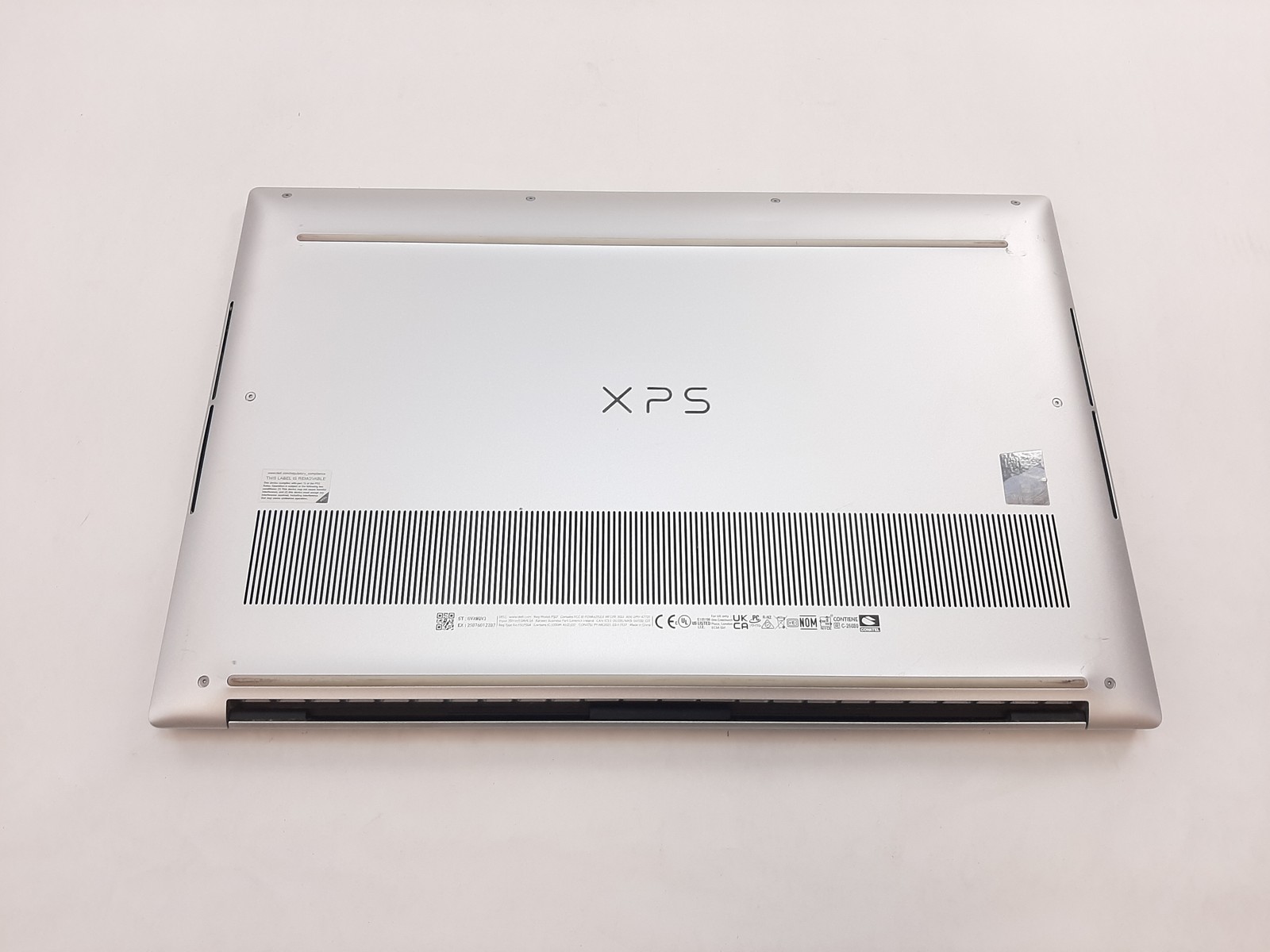 Dell XPS 15 9530, i7-13700H 2.40GHz, 32GB RAM, 512GB NVMe, RTX 4060, No AC C4*16