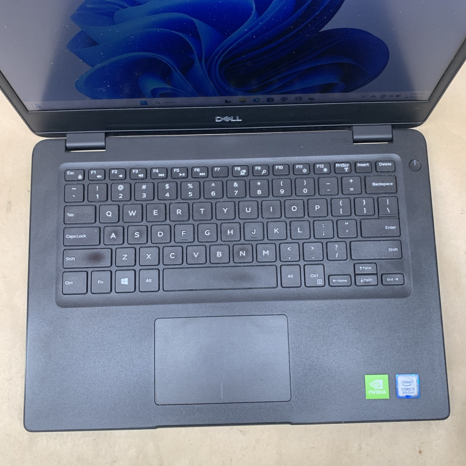 Dell Latitude 3400, Core i7-8565U@1.8GHz, 8GB RAM, 256GB SSD, NVidia MX130, W11P