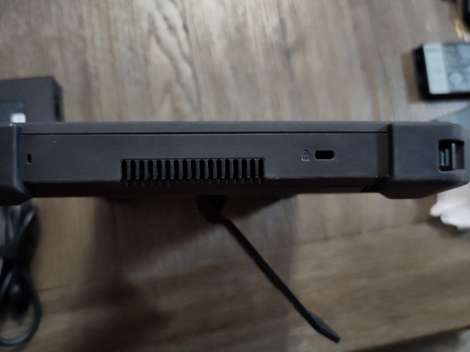 Dell Latitude 7212 Rugged Extreme Tablet, I7-8650U, 512gb SSD, WIN 10 , 16GB Ram