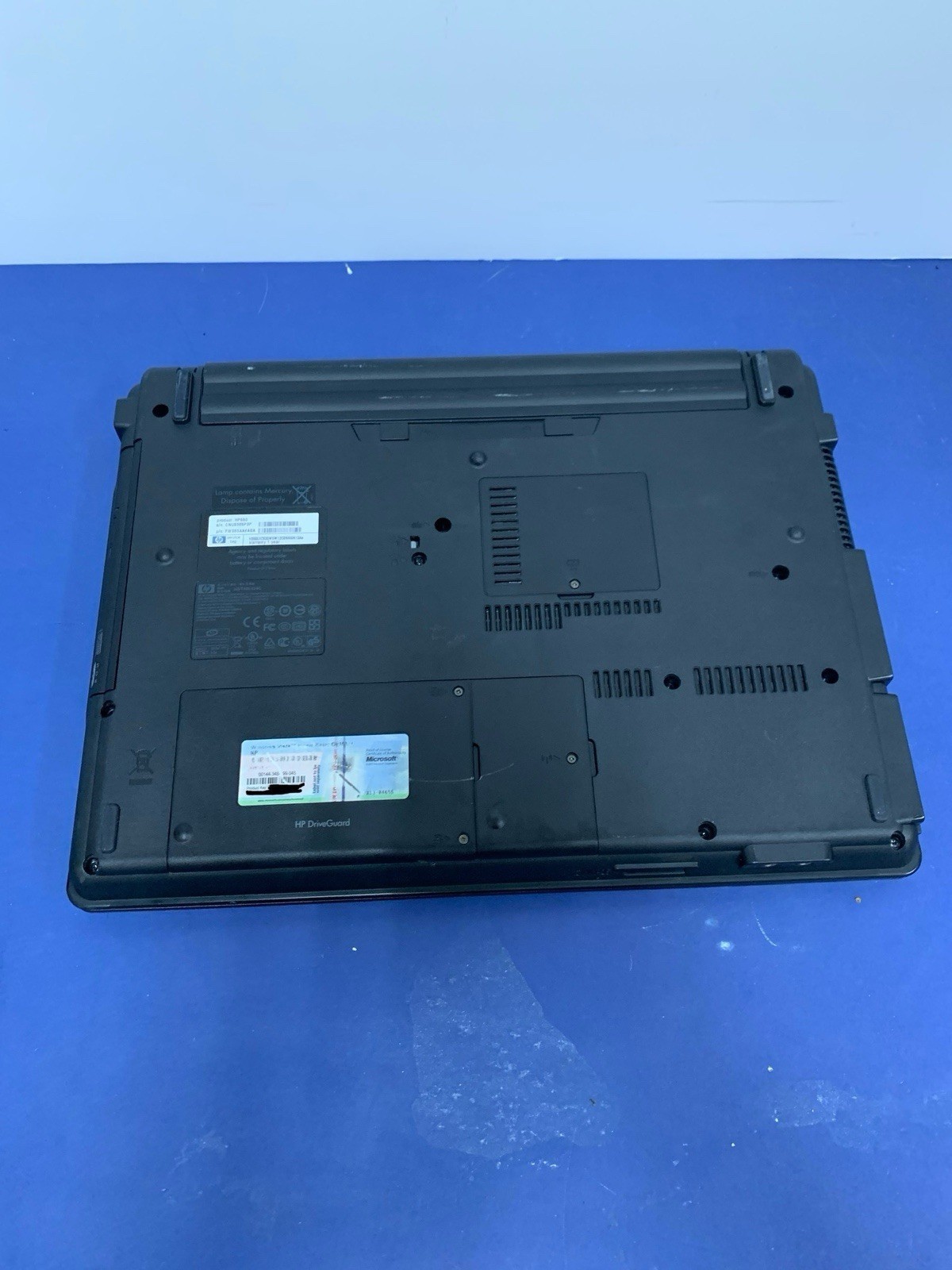 HP 550 / HSTNN-I54C LAPTOP GOOD CONDITION, NO HARD DRIVE, WITH POWER CORD